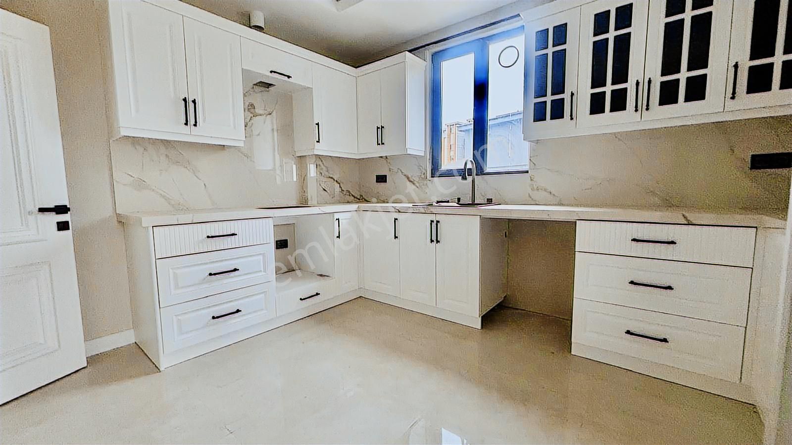 Mavi Atlas'tan Atakum Küçükkolpınarda Deniz Manzaralı Lüks 3+1 - Görsel 21