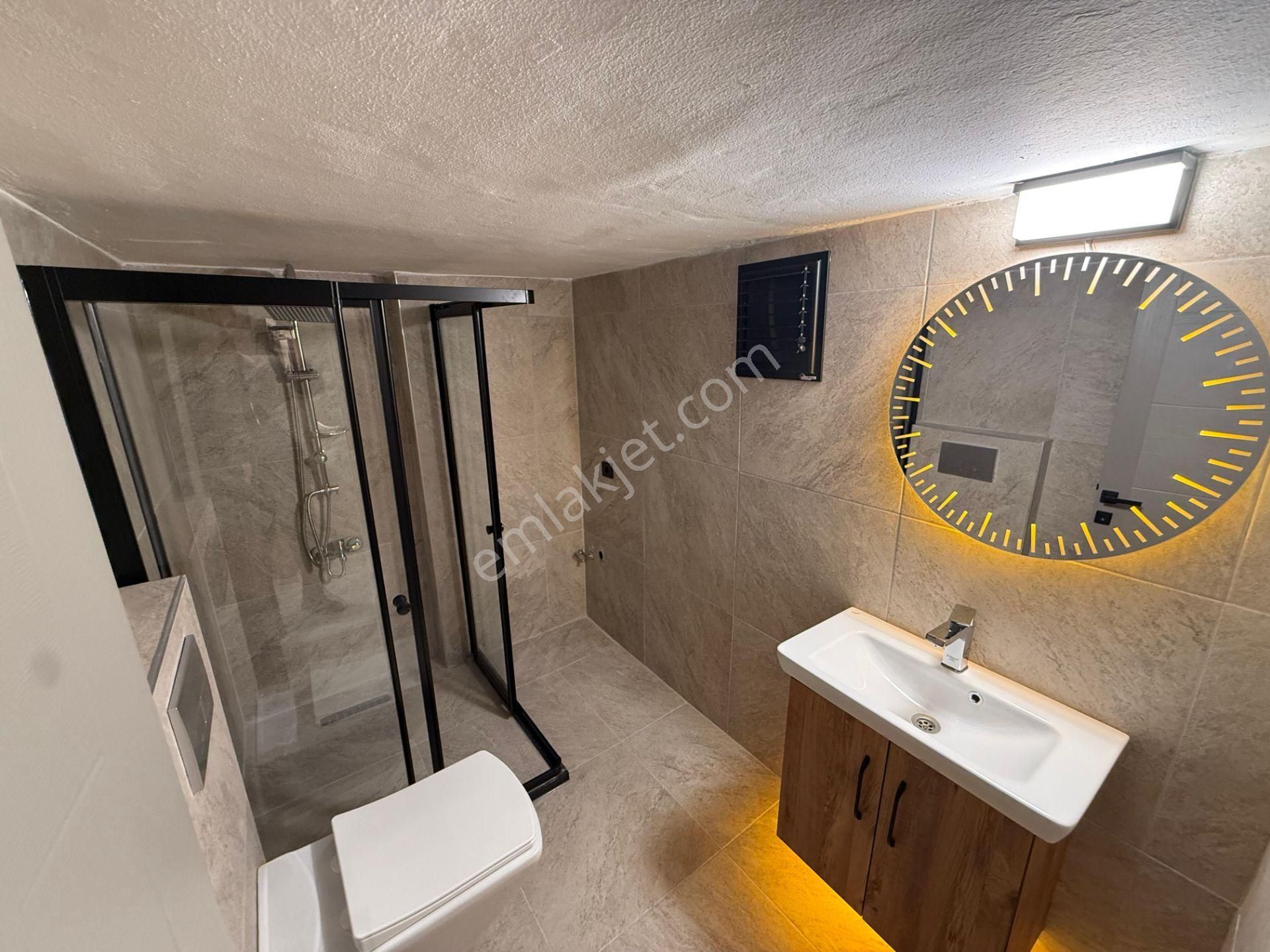 İz'den Bulvara 50 Mt, İçi Sıfır Yapılmış Daire. İlk Siz Oturun!! - Görsel 18