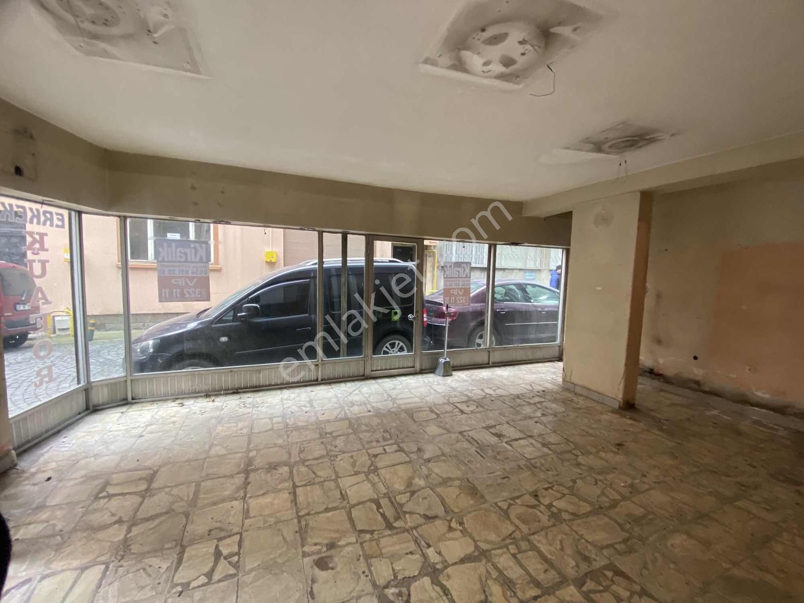 Kemerkayada Kiralık Dükkan - Görsel 9