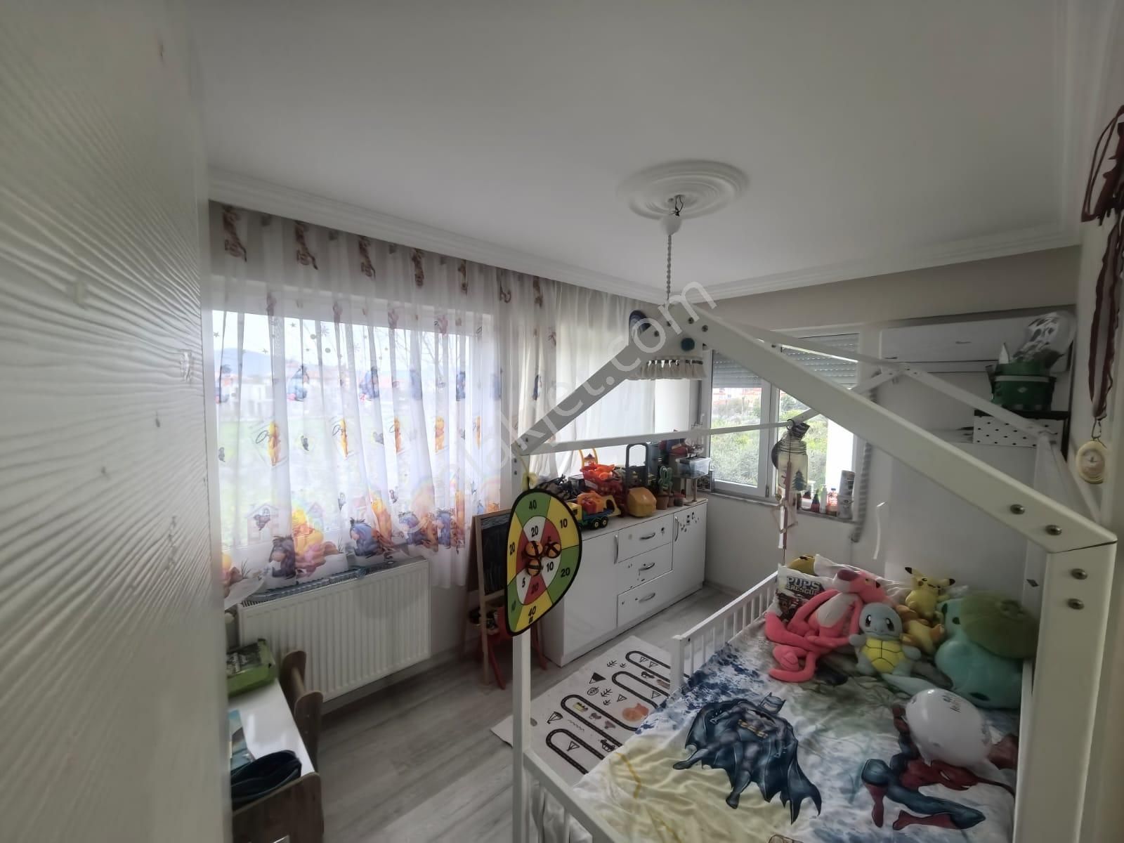 Cumhuriyet De 2. Kat 3+1 Daire Satılık - Görsel 2