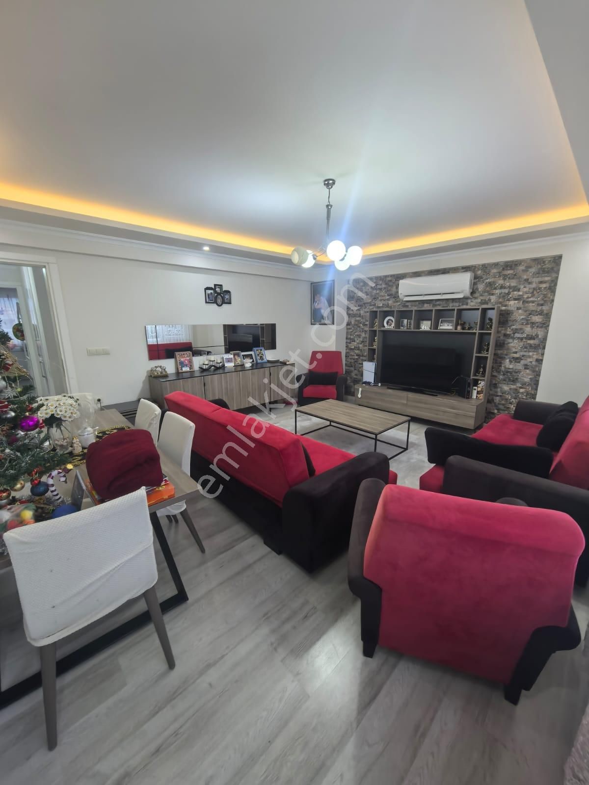 Cumhuriyet De 2. Kat 3+1 Daire Satılık - Görsel 9