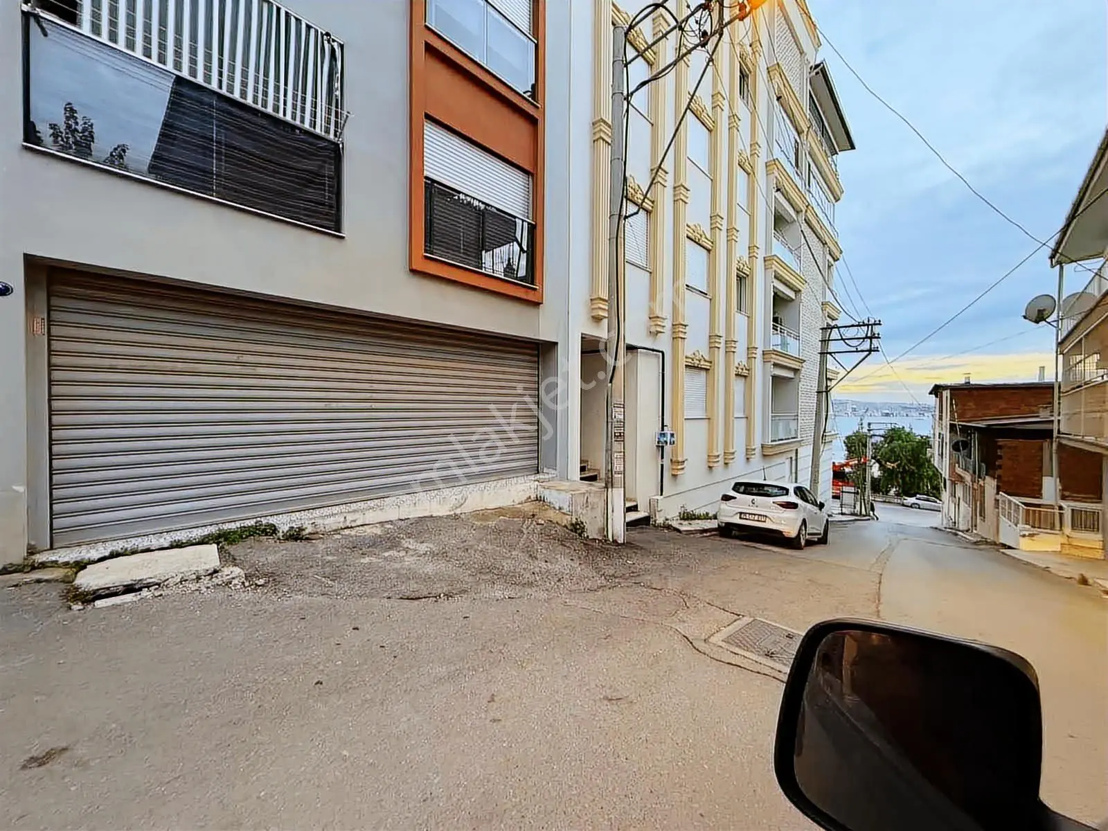 Acil Satılık Dükkan Gümüşpala'da 130 M2 Bacalı 21 Bin Tlkiracılı