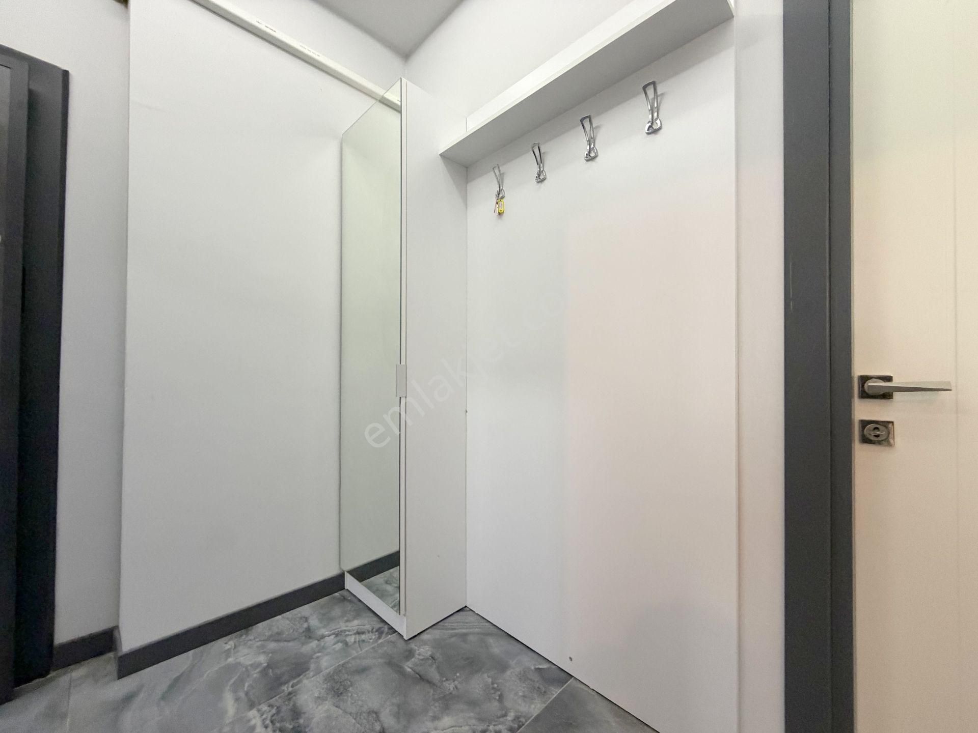 🟣 Güç Gayrimenkul'den Akçay'da Ön Cephe Ara Kat Cam Balkonlu Kombili 2+1 Daire - Görsel 14