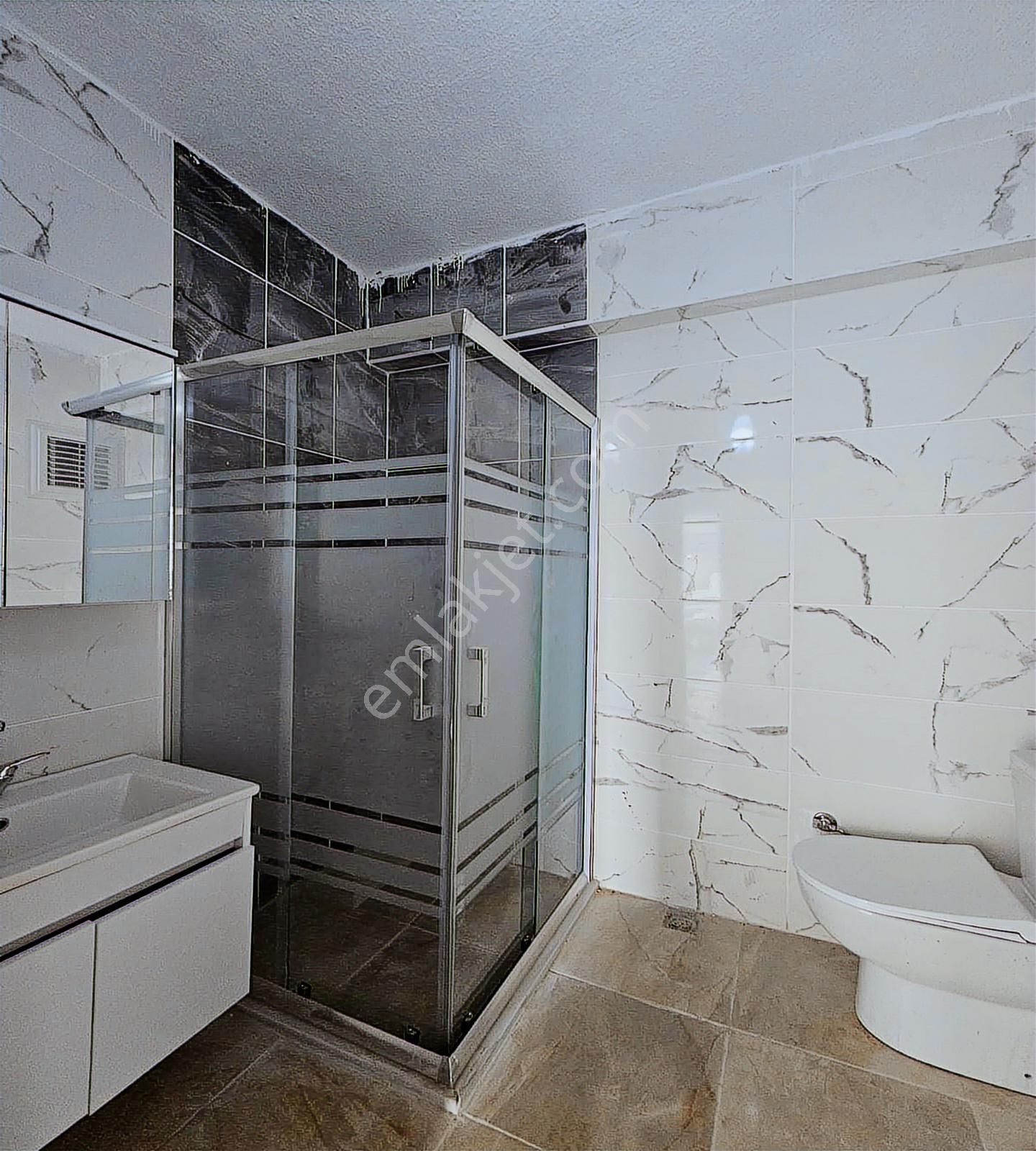 İstasyon Mah. Site İçi 2+1 Kapalı Otoparklı Ankastreli Sıfır - Görsel 14