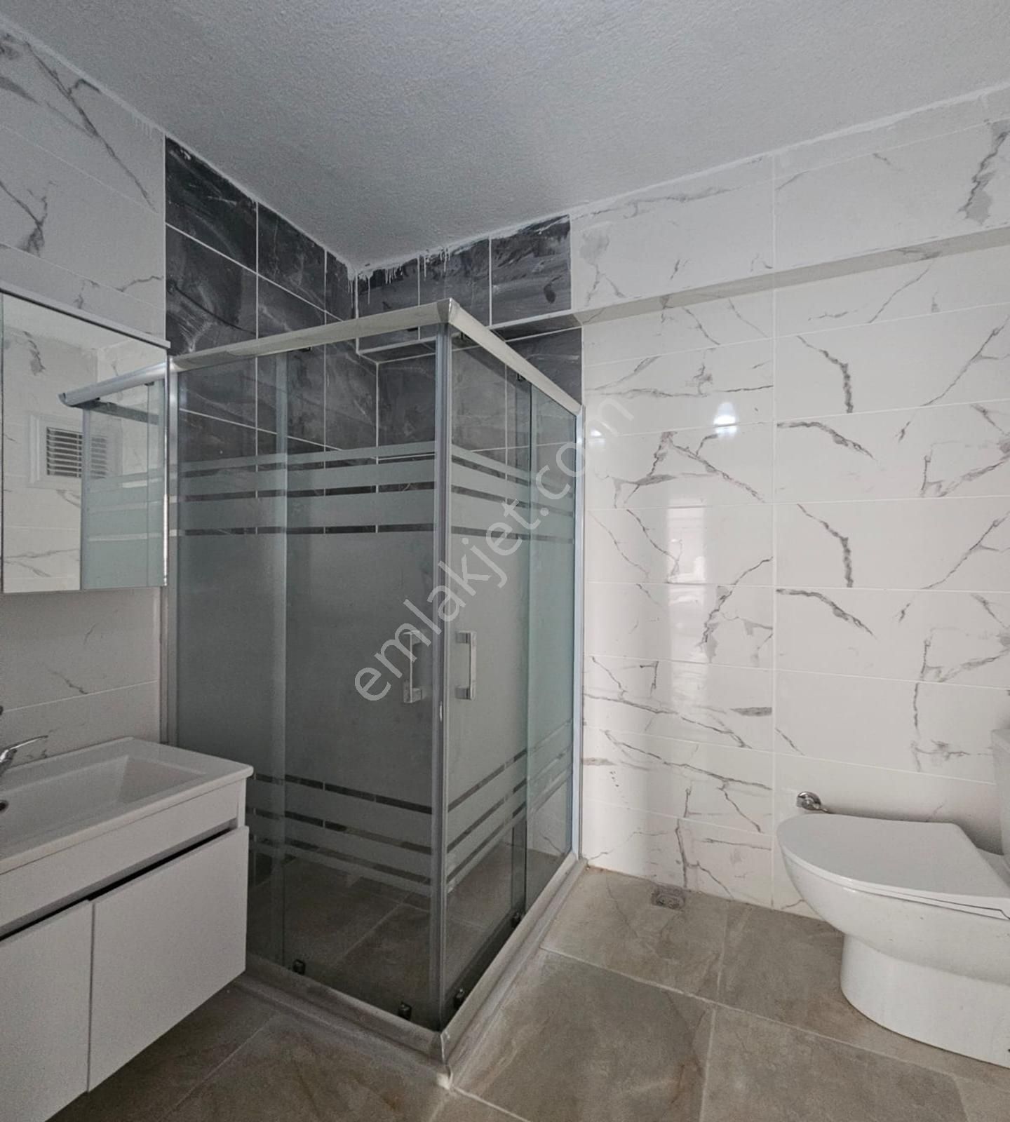 İstasyon Mah. Site İçi 2+1 Kapalı Otoparklı Ankastreli Sıfır - Görsel 33