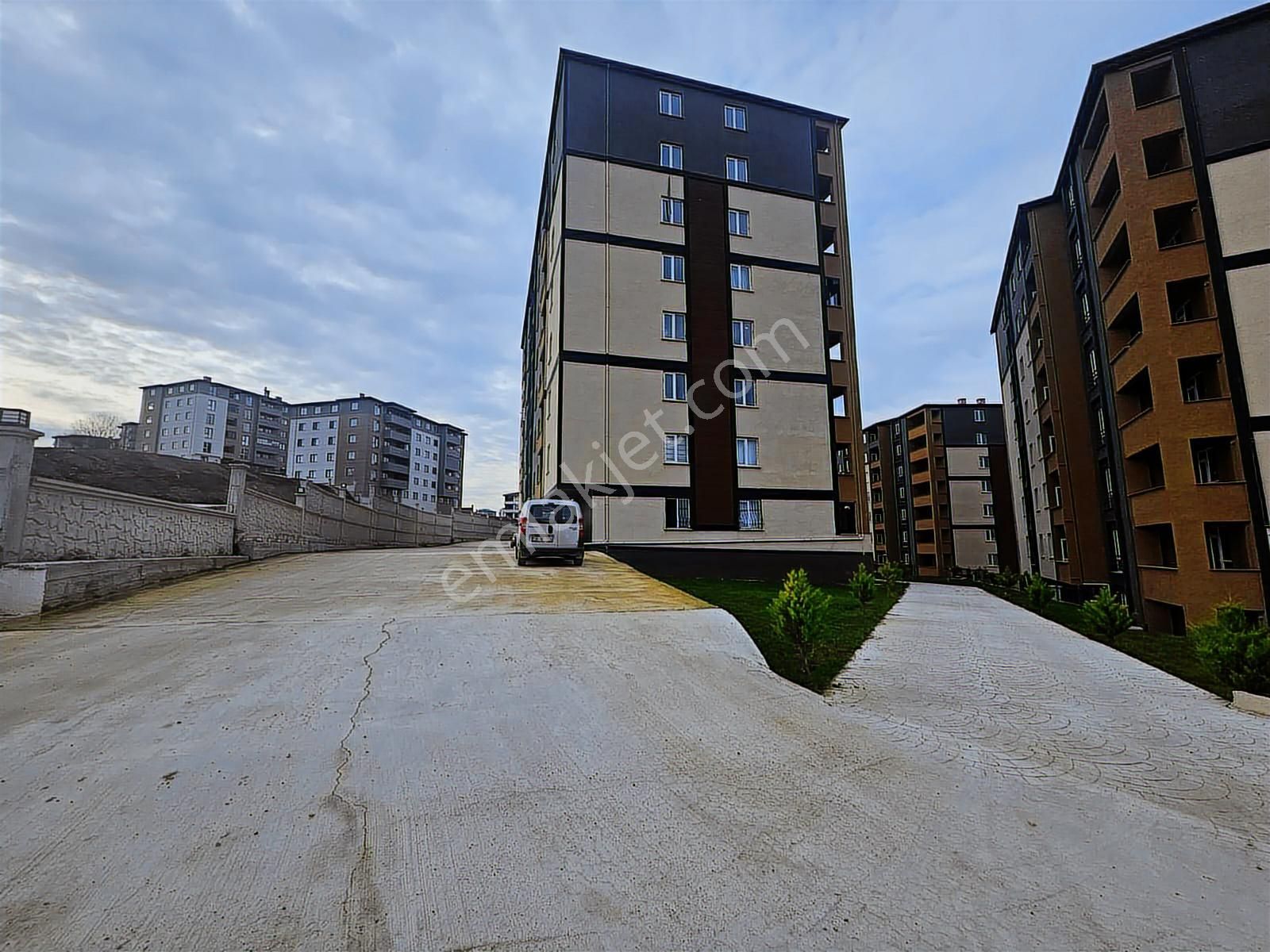 İstasyon Mah. Site İçi 2+1 Kapalı Otoparklı Ankastreli Sıfır - Görsel 8