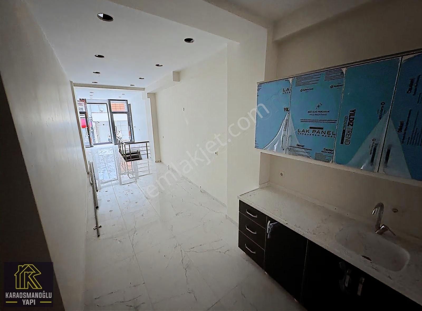 Karaosmanoğlu'ndan Demirkapı Caddesine Köşe 200 M2 Depolu Mağaza - Görsel 7
