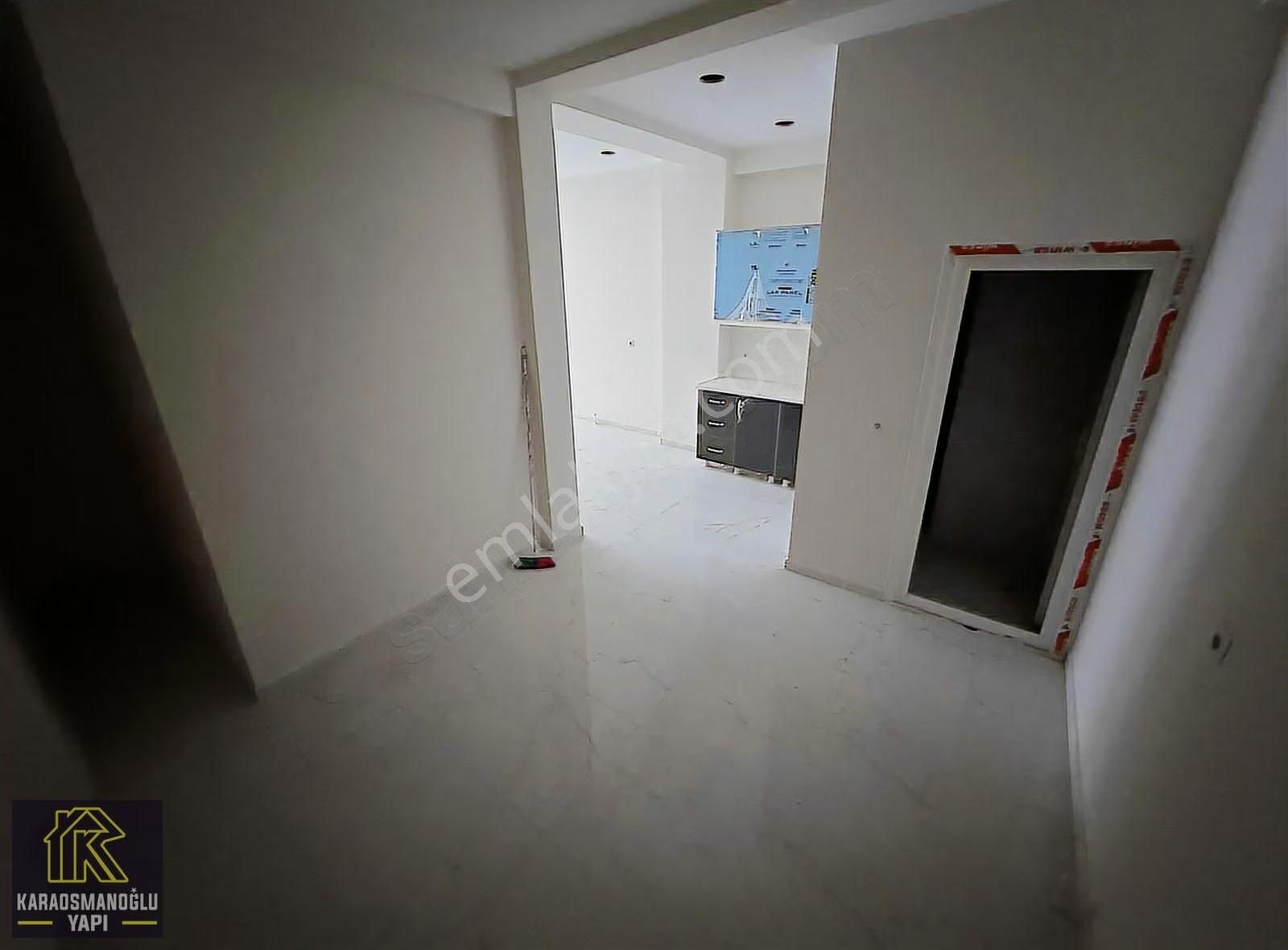 Karaosmanoğlu'ndan Demirkapı Caddesine Köşe 200 M2 Depolu Mağaza - Görsel 25