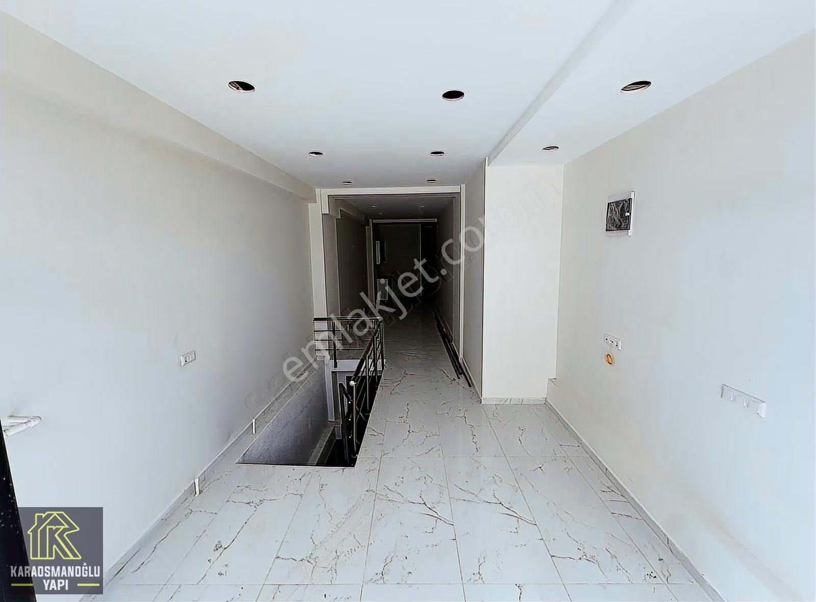 Karaosmanoğlu'ndan Demirkapı Caddesine Köşe 200 M2 Depolu Mağaza - Görsel 13