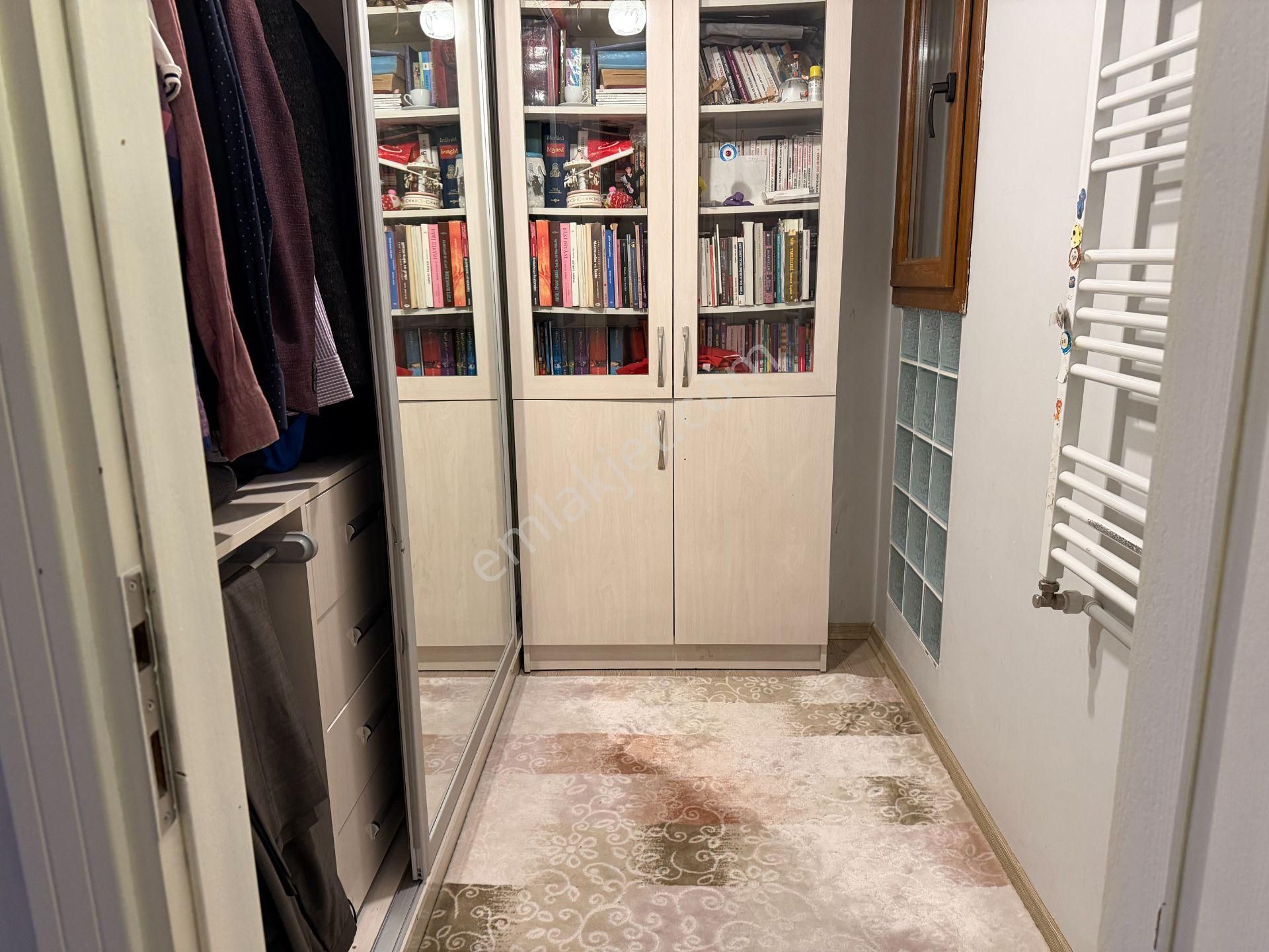 Karşıyaka Yalı Mahallesinde Satılık 2 +1 Lüx Daire ( Özel 7 M2 Ayrıyeten Odası Mevcut ) - Görsel 18