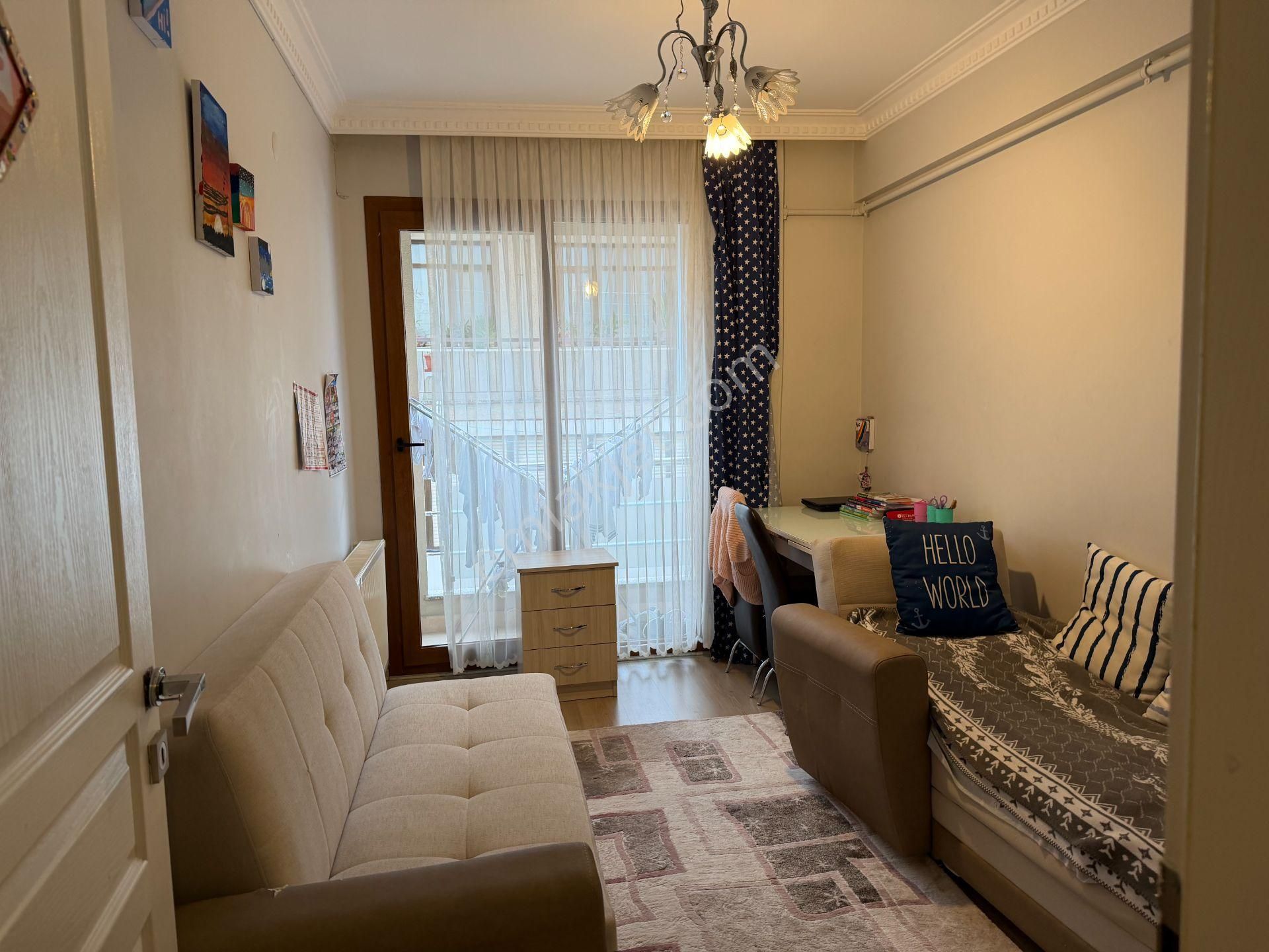 Karşıyaka Yalı Mahallesinde Satılık 2 +1 Lüx Daire ( Özel 7 M2 Ayrıyeten Odası Mevcut ) - Görsel 20