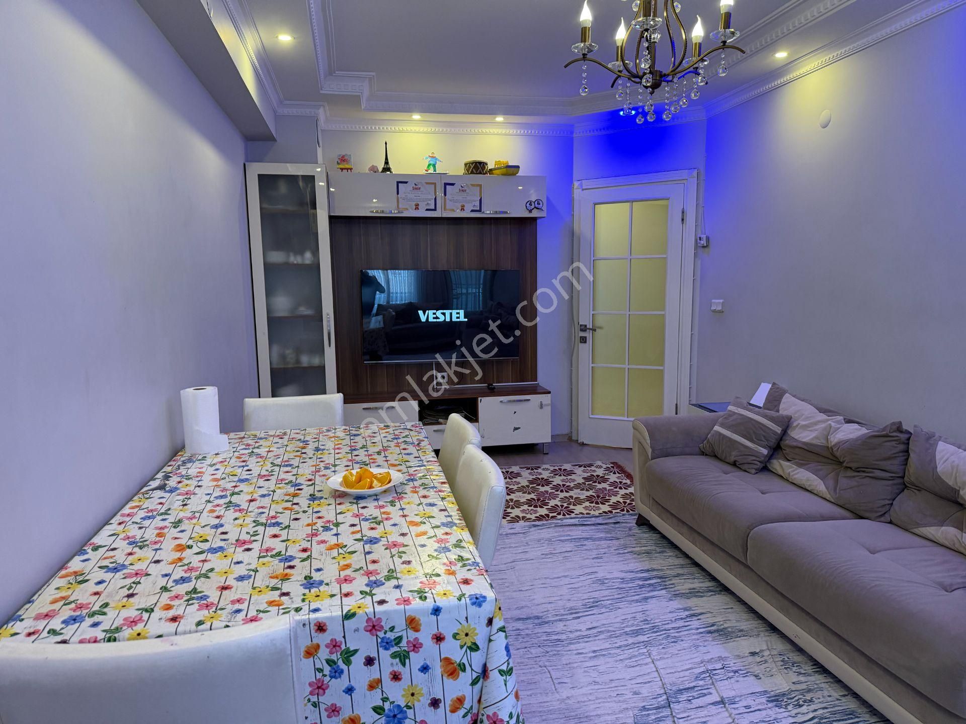 Karşıyaka Yalı Mahallesinde Satılık 2 +1 Lüx Daire ( Özel 7 M2 Ayrıyeten Odası Mevcut ) - Görsel 9