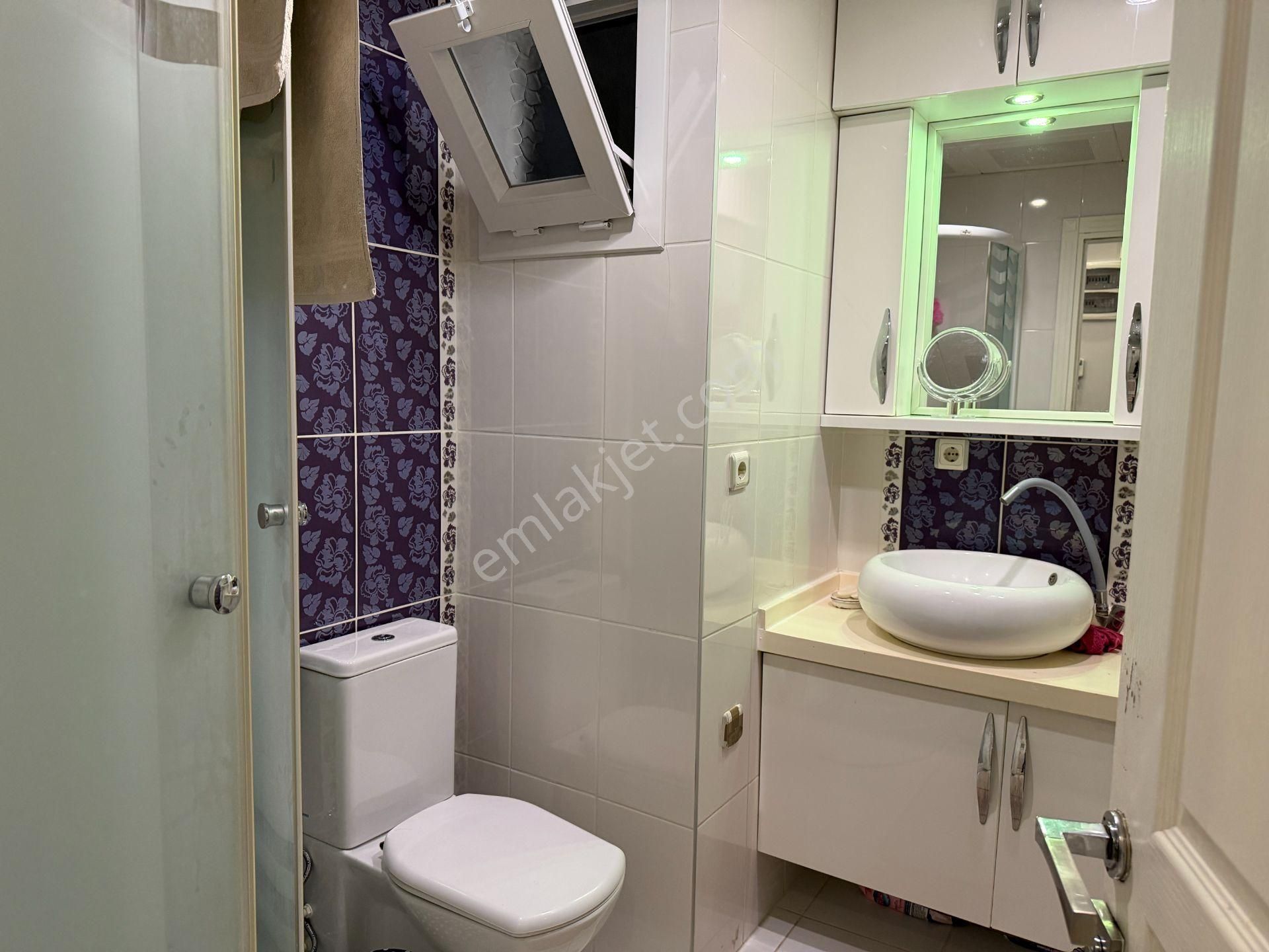 Karşıyaka Yalı Mahallesinde Satılık 2 +1 Lüx Daire ( Özel 7 M2 Ayrıyeten Odası Mevcut ) - Görsel 15