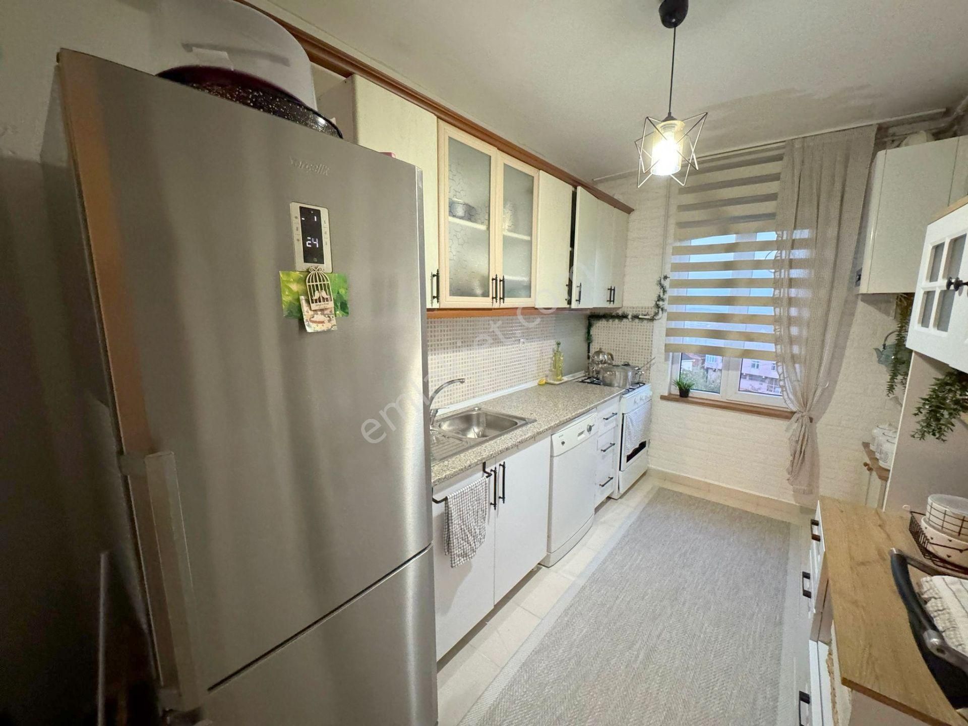 Mertcan'dan Aydos Caddesi Üzerinde Güvenlikli Sitede İskanlı 2+1 - Görsel 5