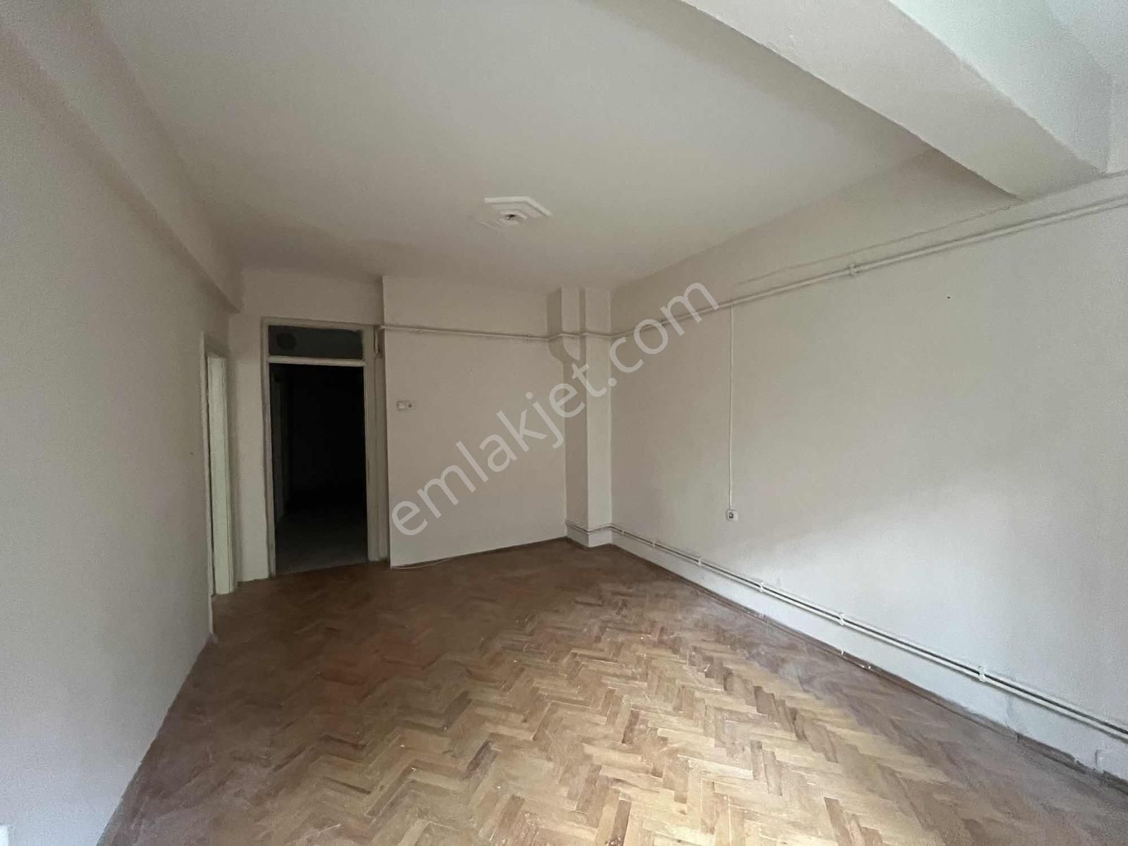 Akarbaşı Mahallesi Atatürk Bulvarına Yakın 2+1 Satılık Daire - Görsel 7