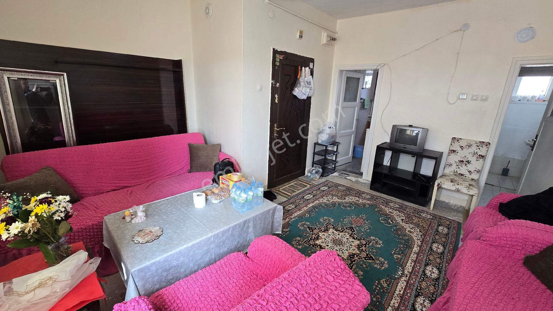 Gülveren Mah 1+1 Kat 'ta Ön Cephe Pazarlıklı - Görsel 14