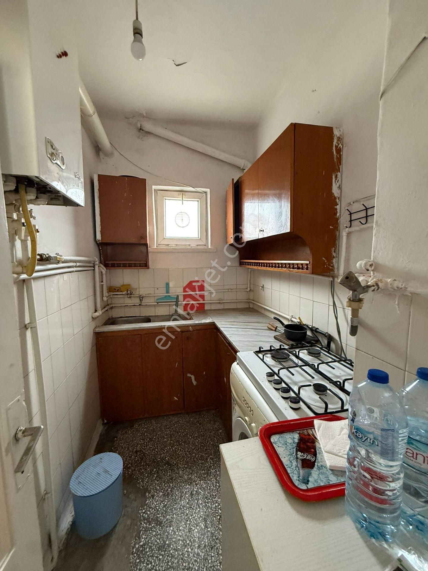 Gülveren Mah 1+1 Kat 'ta Ön Cephe Pazarlıklı - Görsel 3