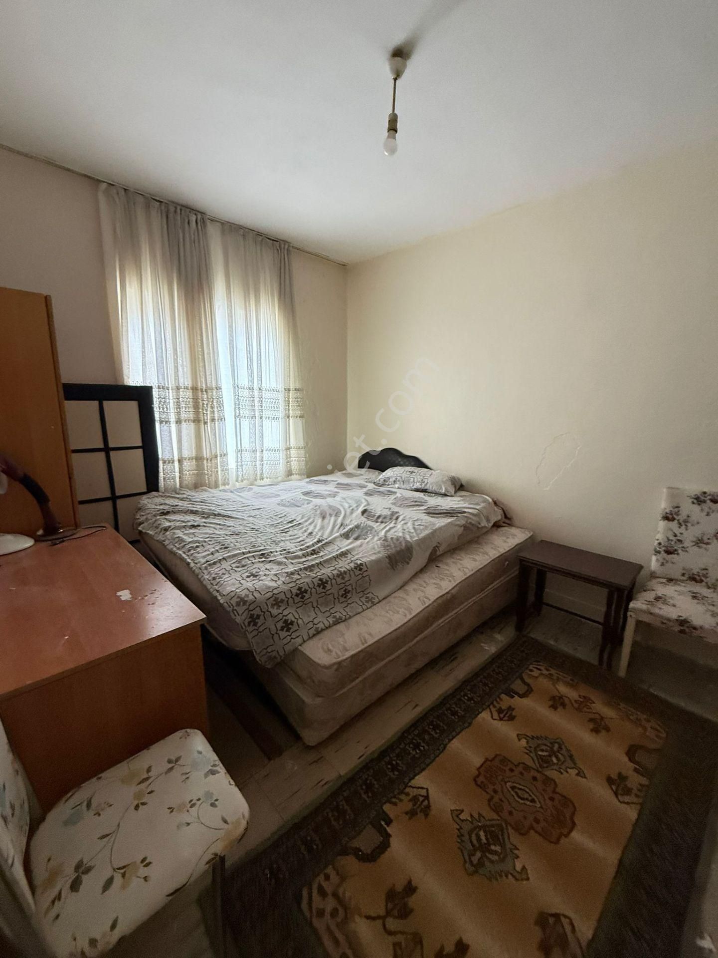 Gülveren Mah 1+1 Kat 'ta Ön Cephe Pazarlıklı - Görsel 2