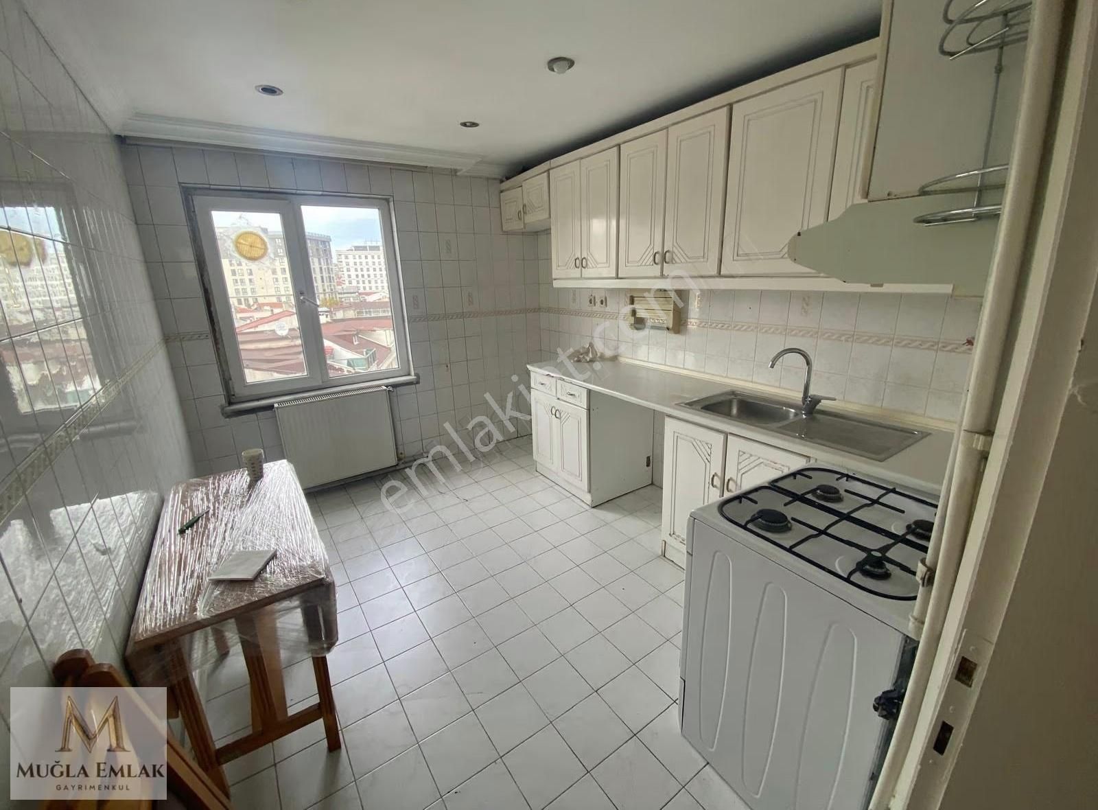 Muğla Emlaktan Gönenli Cami Yakını 120m 2+1 Teraslı Çatı Katı - Görsel 14