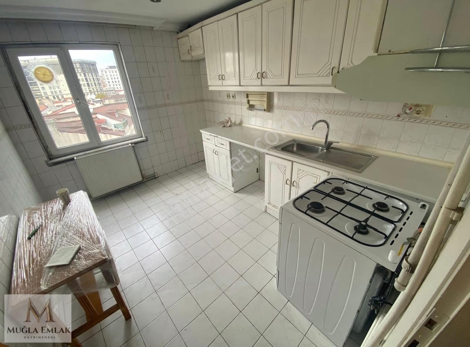 Muğla Emlaktan Gönenli Cami Yakını 120m 2+1 Teraslı Çatı Katı - Görsel 20