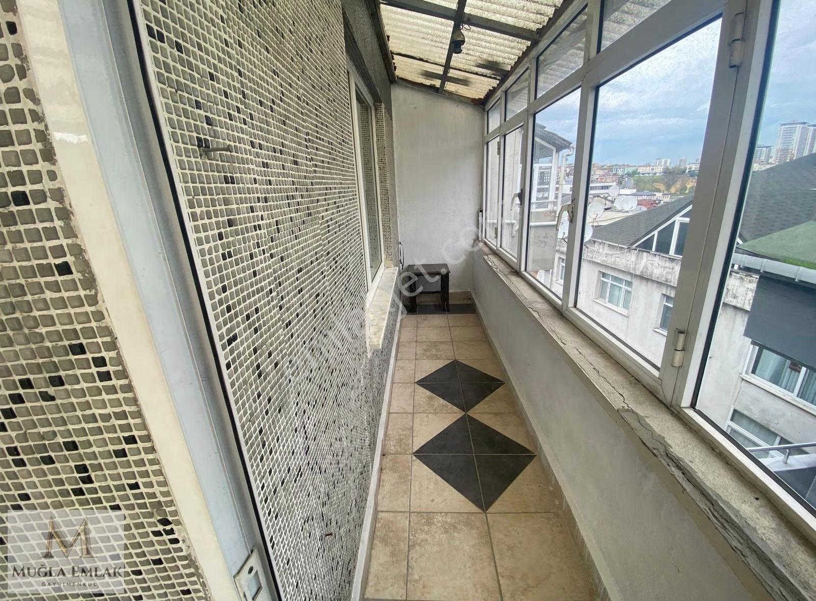Muğla Emlaktan Gönenli Cami Yakını 120m 2+1 Teraslı Çatı Katı - Görsel 7