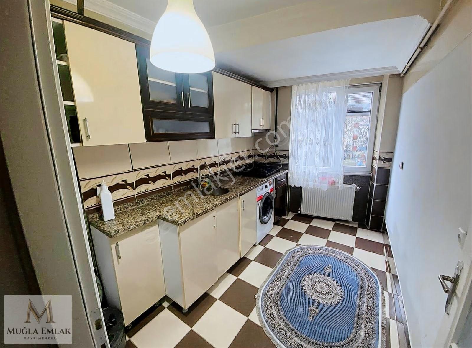 Muğla Emlaktan Cadde Üstü 80m 2+1 Merkezi Konumda Daire - Görsel 2