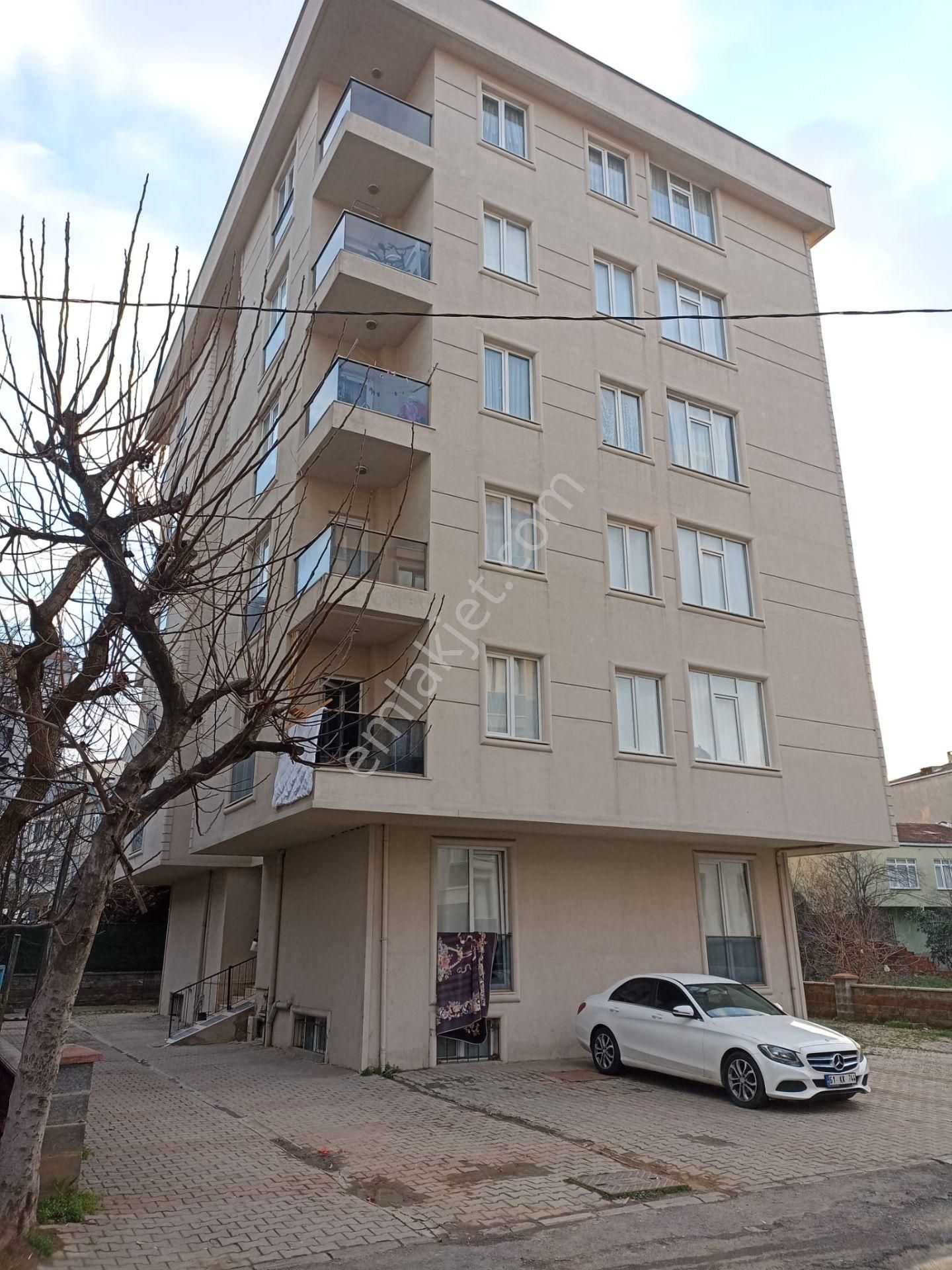 Sahibinden Fırsat! Adil Mahallesi’nde Merkezi Konum 3+1