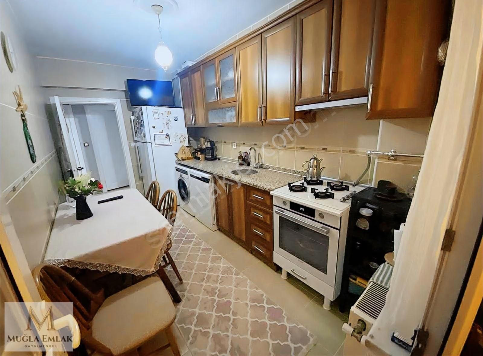 Muğla Emlaktan Gönenli Cami Yakını 90m 2+1 Masrafsız 2.kat Daire - Görsel 21