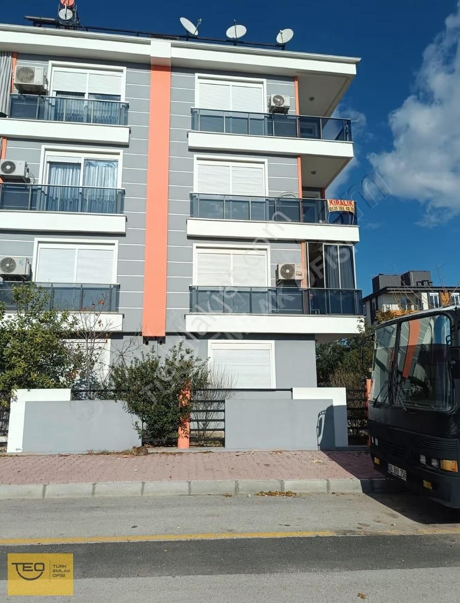 Türk Emlak'tan Kepez Habiblerde Fırsat 1+1 Daire - Görsel 2