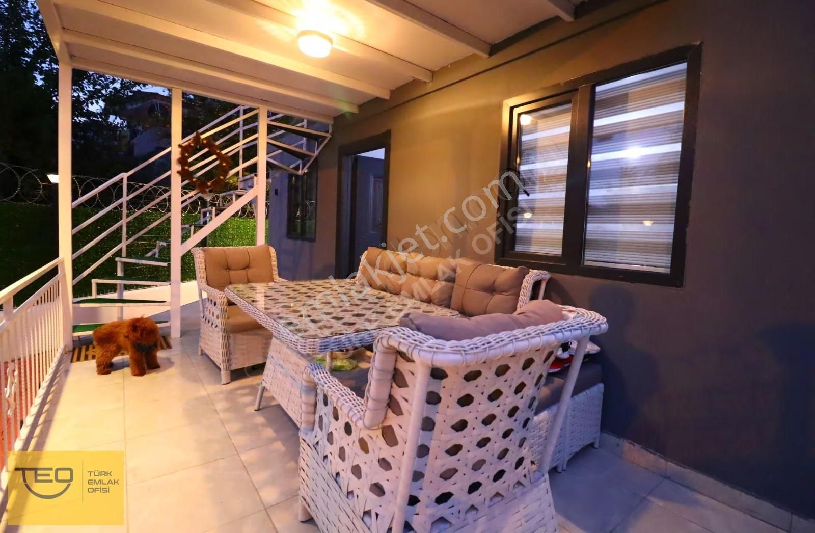 Türk Emlak'tan Satılık Arsa İçinde Şık Peyzajlı Müstakil Ev - Görsel 3