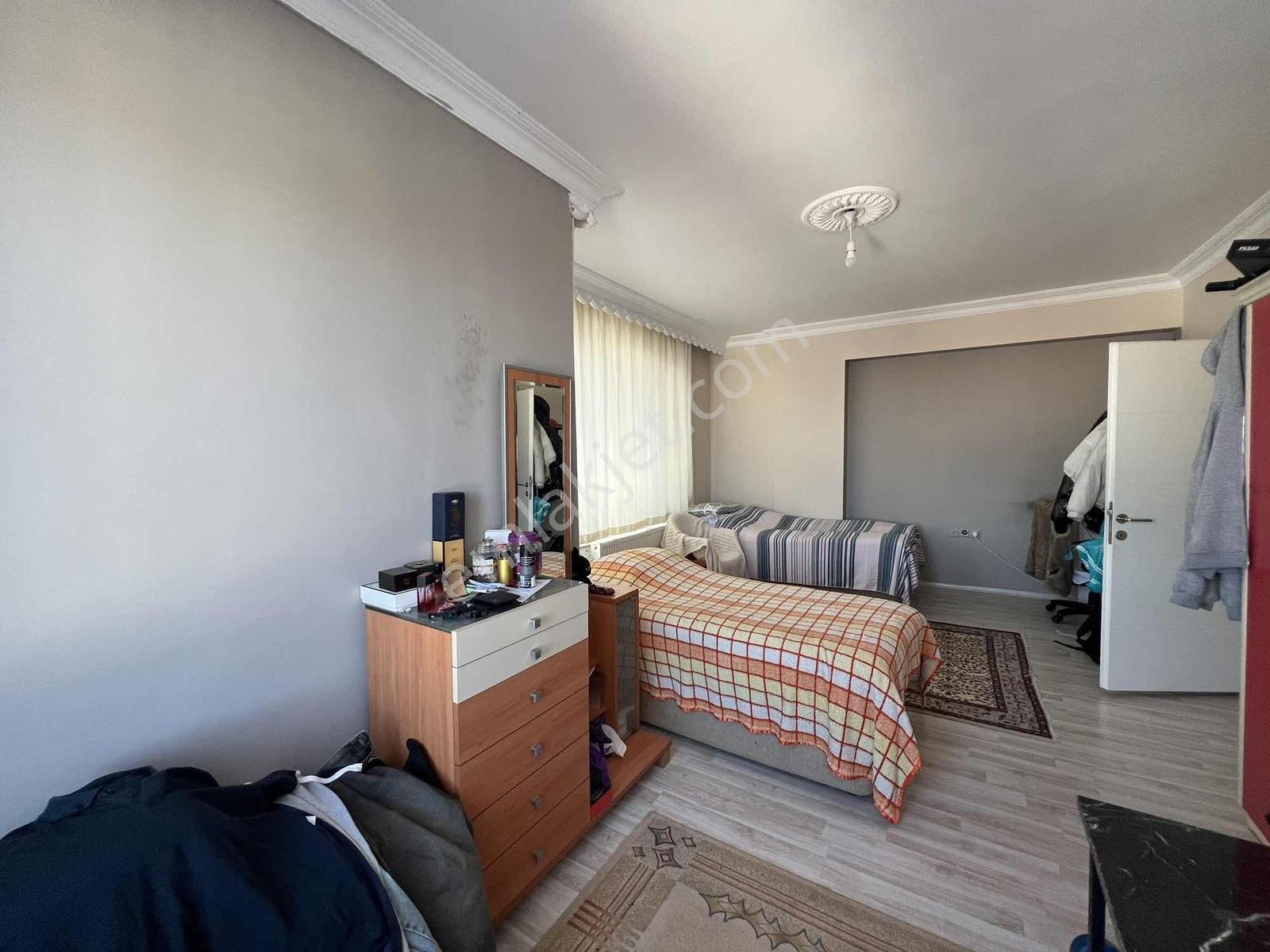 Ulaş Gayrimenkul Bahçelievler Mah.185m² 3+2asansörlü Satılık - Görsel 20