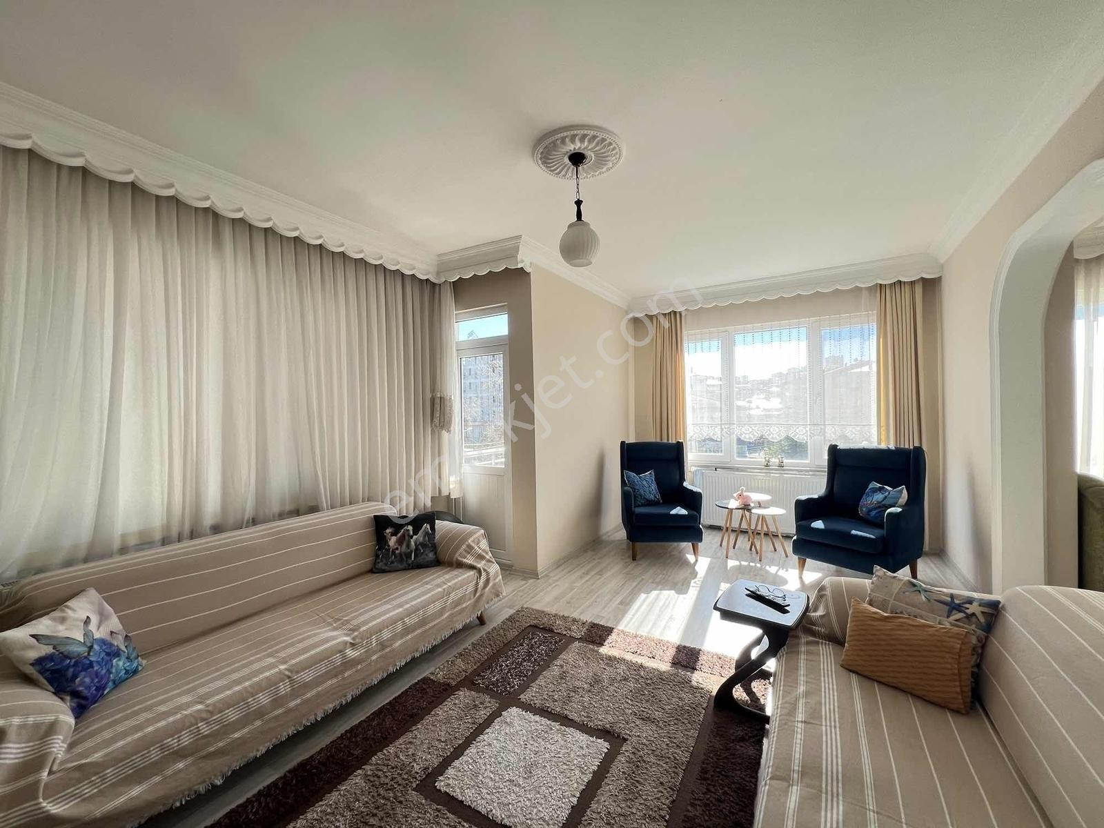Ulaş Gayrimenkul Bahçelievler Mah.185m² 3+2asansörlü Satılık - Görsel 23