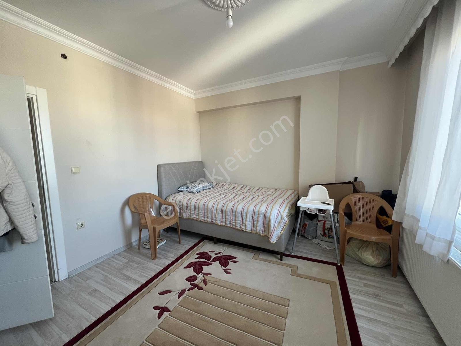 Ulaş Gayrimenkul Bahçelievler Mah.185m² 3+2asansörlü Satılık - Görsel 9