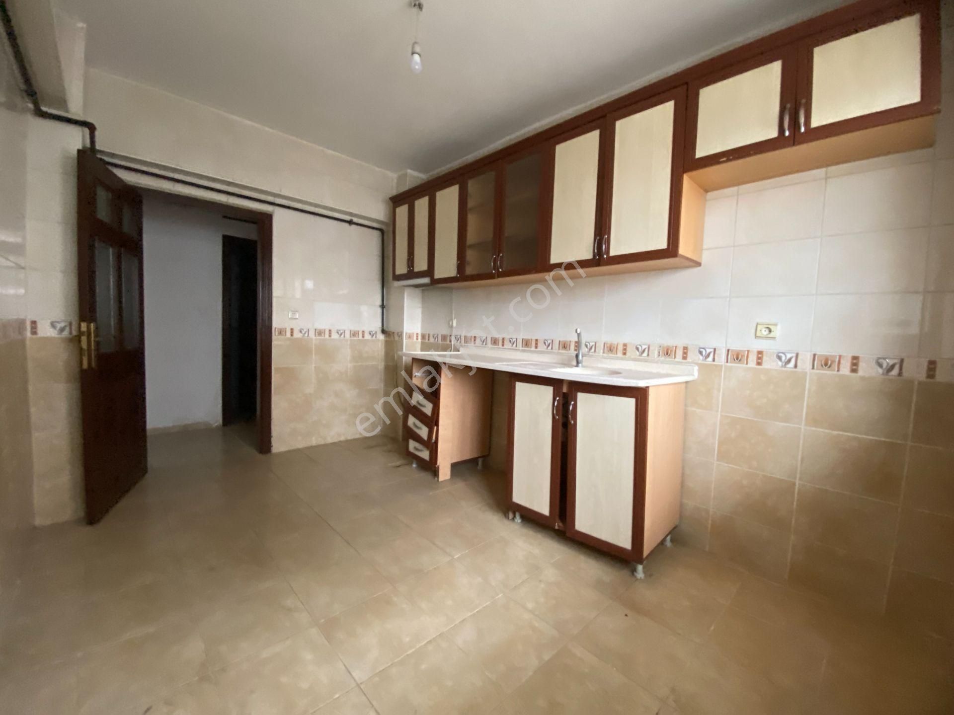 Sincan Pınarbaşı Mah. Köşe Başı 1.kat Asansörlü 135 M2 Satılık 3+1 Daire - Görsel 5