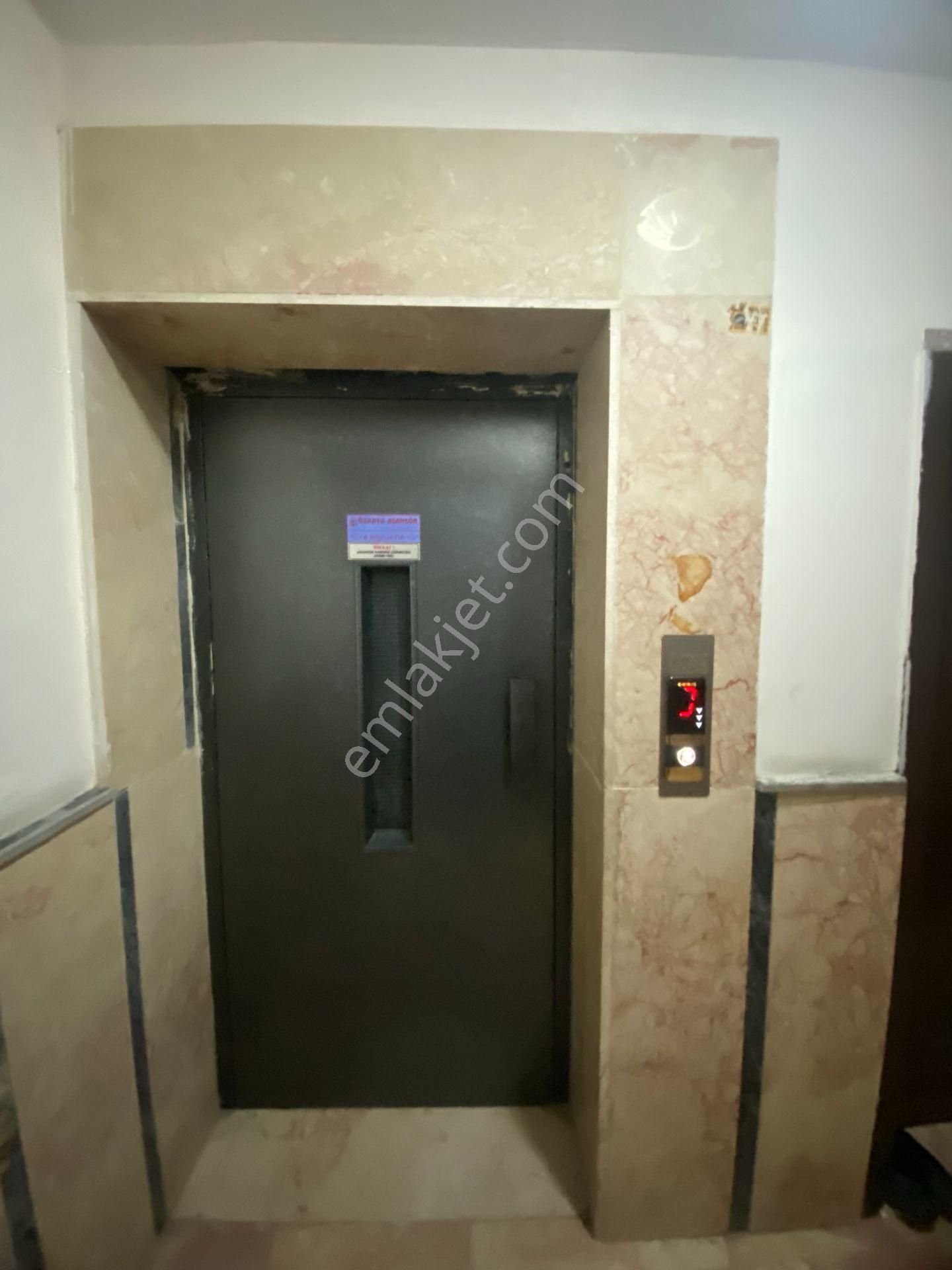 Sincan Pınarbaşı Mah. Köşe Başı 1.kat Asansörlü 135 M2 Satılık 3+1 Daire - Görsel 27