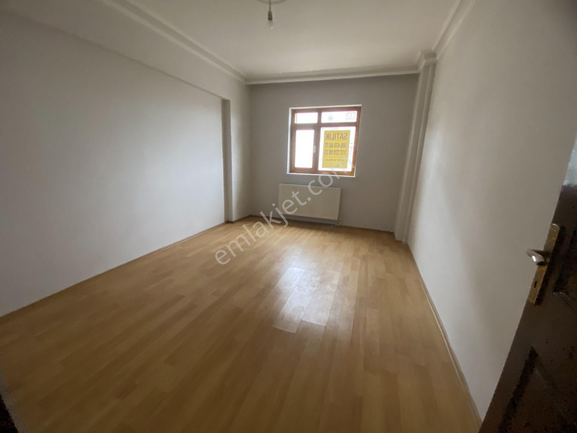 Sincan Pınarbaşı Mah. Köşe Başı 1.kat Asansörlü 135 M2 Satılık 3+1 Daire - Görsel 13