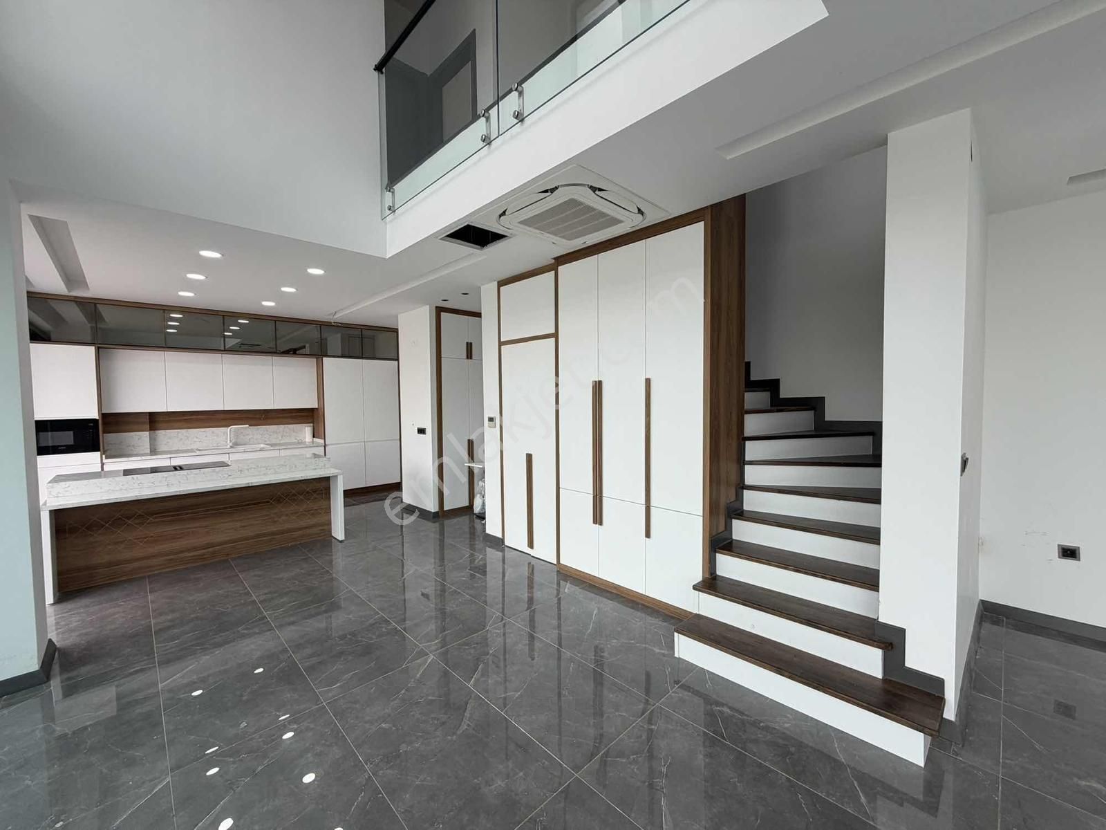 Tapu54 | Sapanca Yanık Mah. Satılık 4+1 Müstakil Havuzlu Villa - Görsel 10