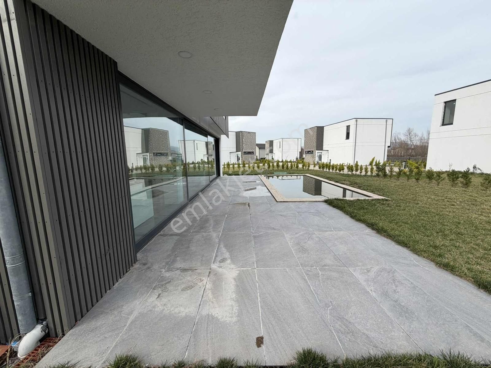 Tapu54 | Sapanca Yanık Mah. Satılık 4+1 Müstakil Havuzlu Villa - Görsel 6