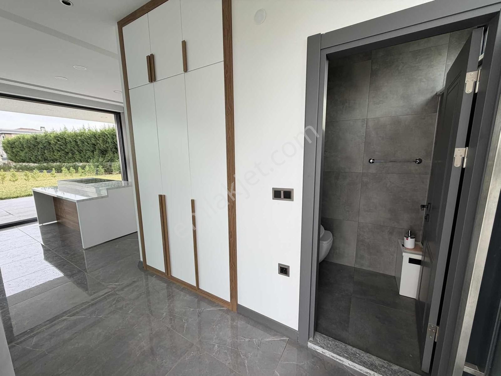 Tapu54 | Sapanca Yanık Mah. Satılık 4+1 Müstakil Havuzlu Villa - Görsel 30