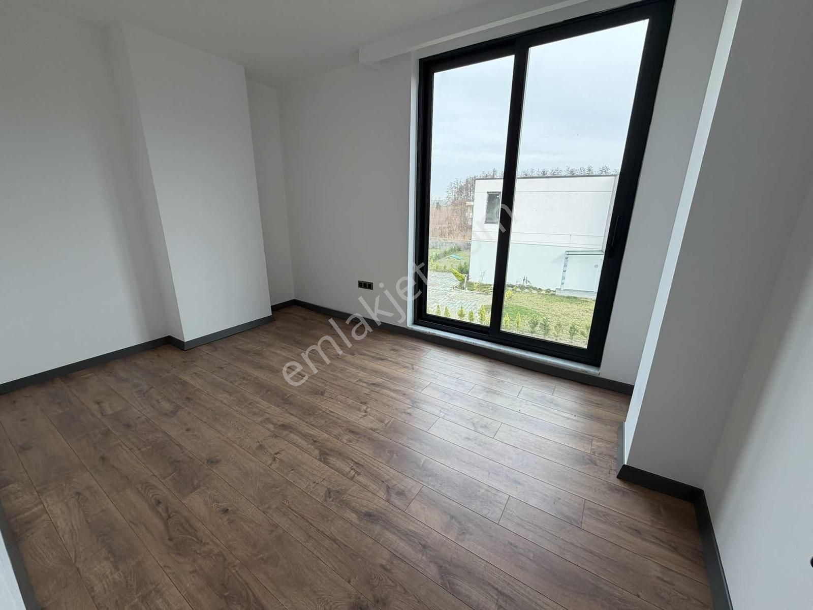 Tapu54 | Sapanca Yanık Mah. Satılık 4+1 Müstakil Havuzlu Villa - Görsel 24