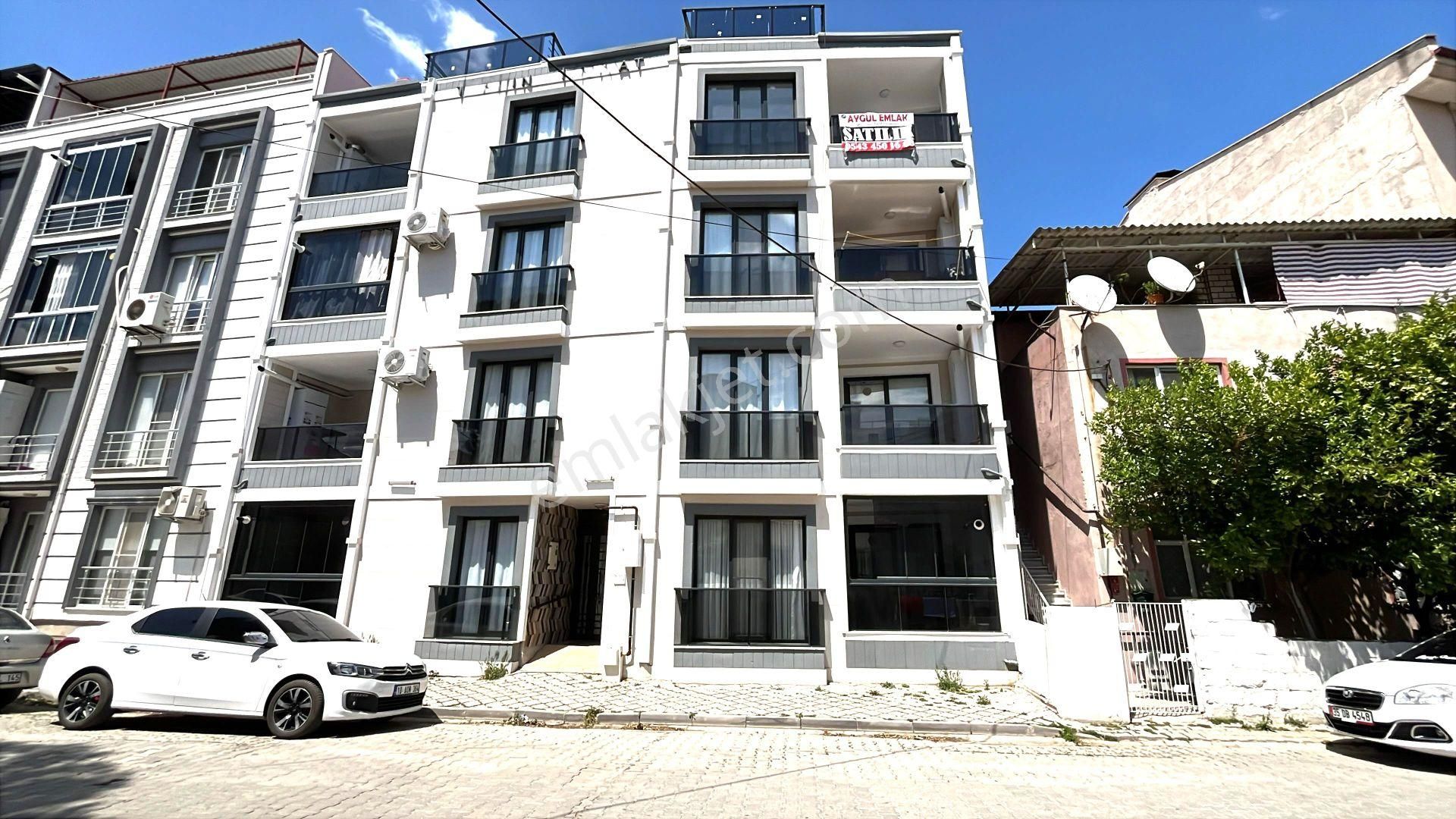 Aygül'den Burhaniye Merkez'de Ön Cephe Ayrı Mutfak Doğalgazlı Teraslı Asansörlü 3+1 Satılık Dubleks - Görsel 35