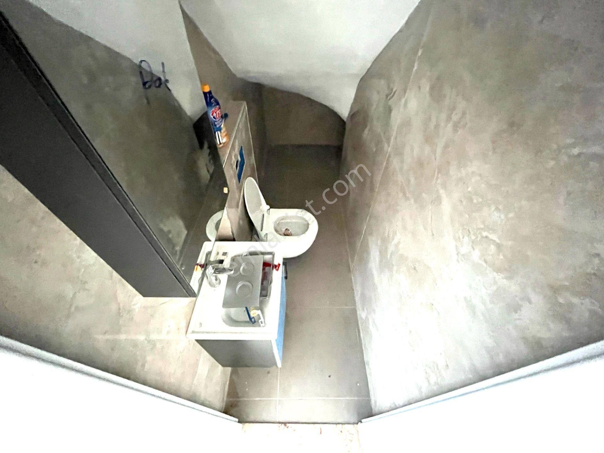 Aygül'den Burhaniye Merkez'de Ön Cephe Ayrı Mutfak Doğalgazlı Teraslı Asansörlü 3+1 Satılık Dubleks - Görsel 22