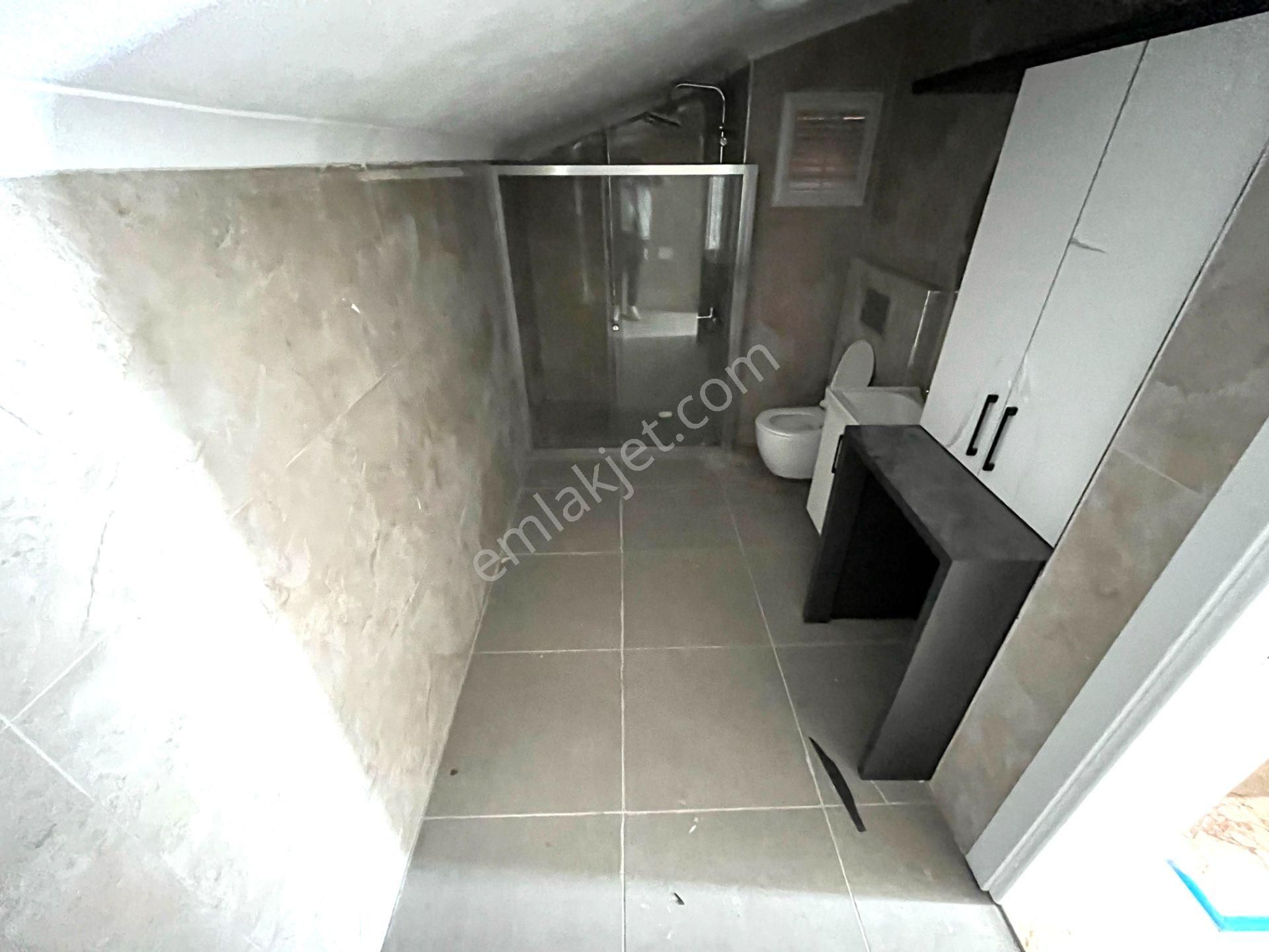 Aygül'den Burhaniye Merkez'de Ön Cephe Ayrı Mutfak Doğalgazlı Teraslı Asansörlü 3+1 Satılık Dubleks - Görsel 29