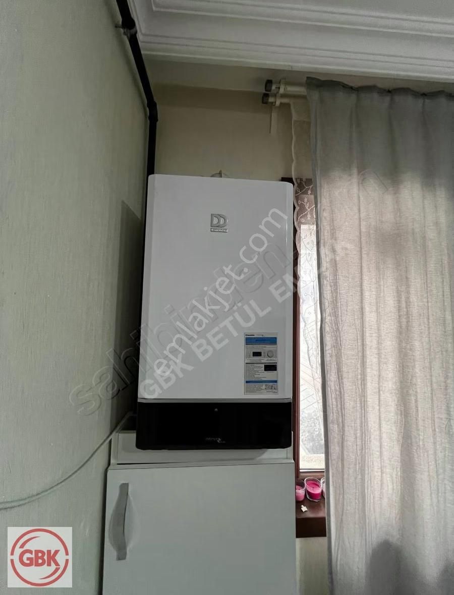 Açin Caddesinde Huzurlu Bir Yaşam: Bahçeli, Balkonlu 2+1 Daire - Görsel 8