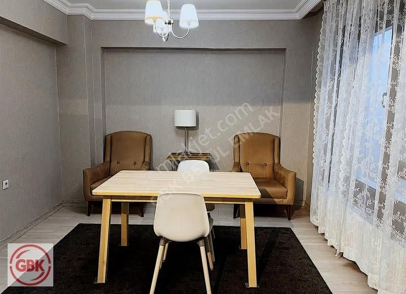 Açin Caddesinde Huzurlu Bir Yaşam: Bahçeli, Balkonlu 2+1 Daire - Görsel 19