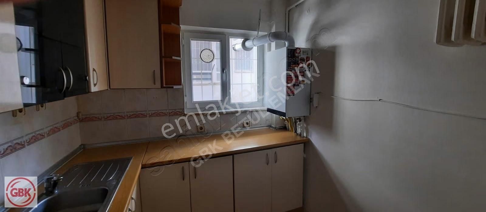 Turgutlu Sokak Giriş Kat 2+1 Kiralık Daire - Görsel 3