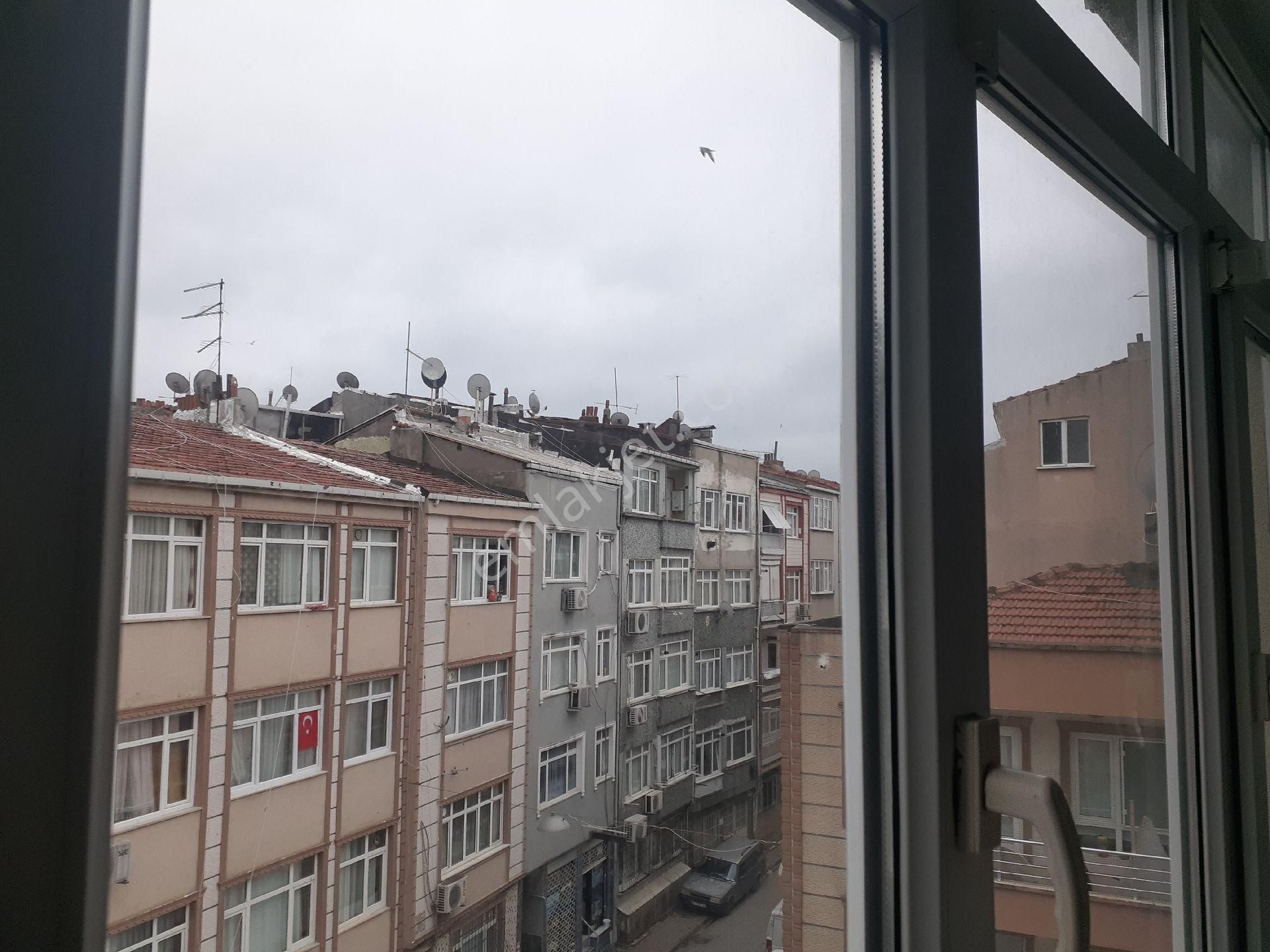 Fatih... Kocamustafapaşa Sümbülefendi Uykudede Mevkisinde Kiralık Otoparklı - Görsel 3