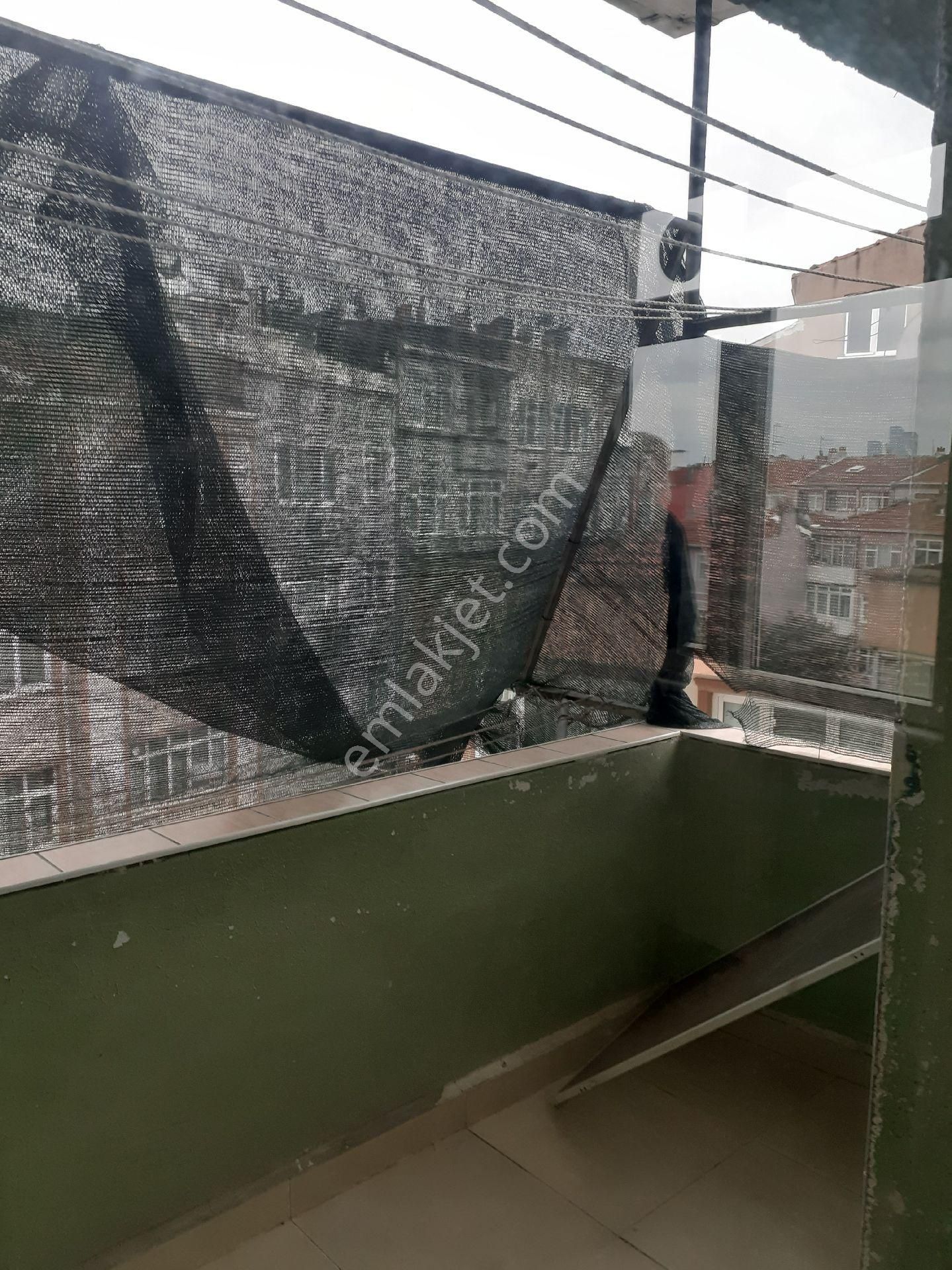 Fatih... Kocamustafapaşa Sümbülefendi Uykudede Mevkisinde Kiralık Otoparklı - Görsel 14