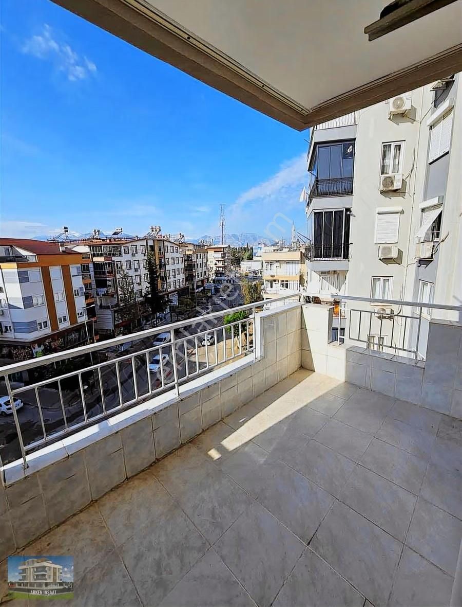 Cumhuriyet Mah. Arakat Asansörlü Satılık 3+1 Ayrı Mutfaklı Daire - Görsel 13