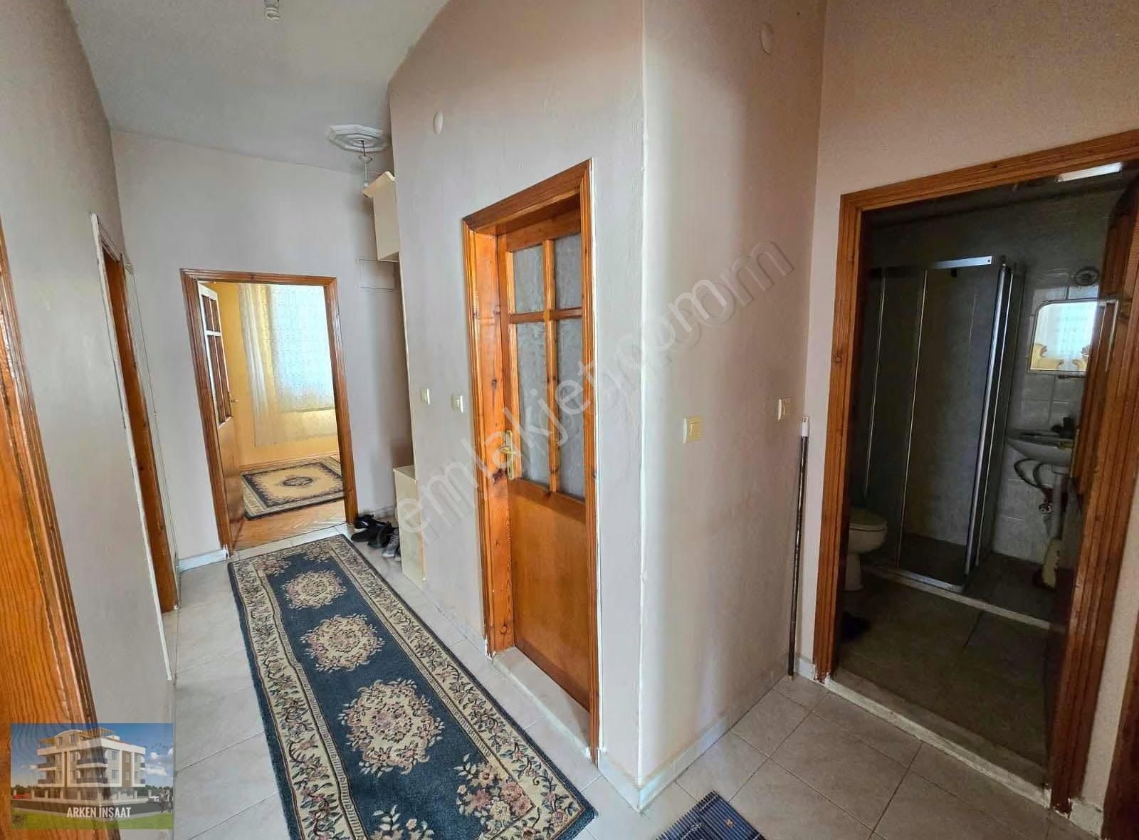 Cumhuriyet Mah. Arakat Asansörlü Satılık 3+1 Ayrı Mutfaklı Daire - Görsel 25